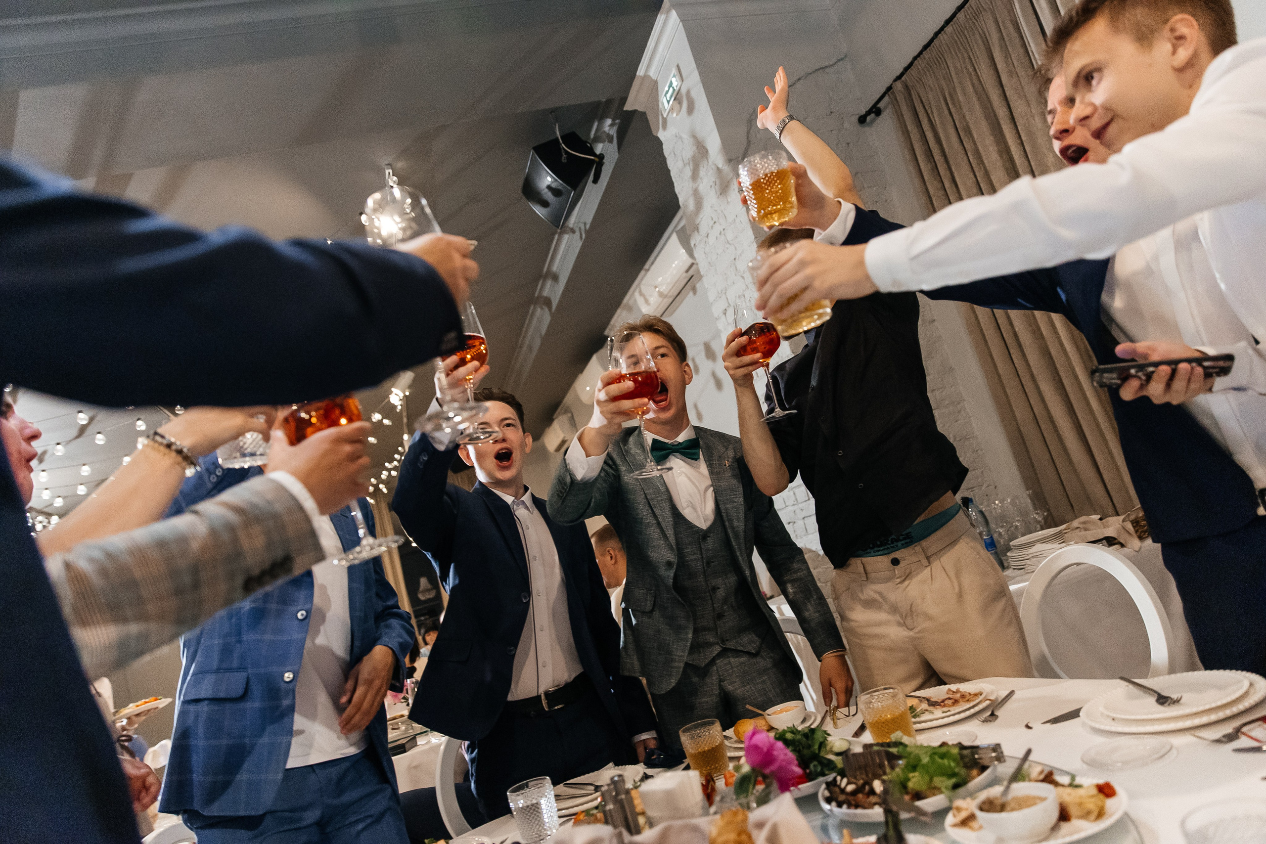 2023-06-23 Выпускной МБОУ СОШ № 10. Фотограф в Красноярске