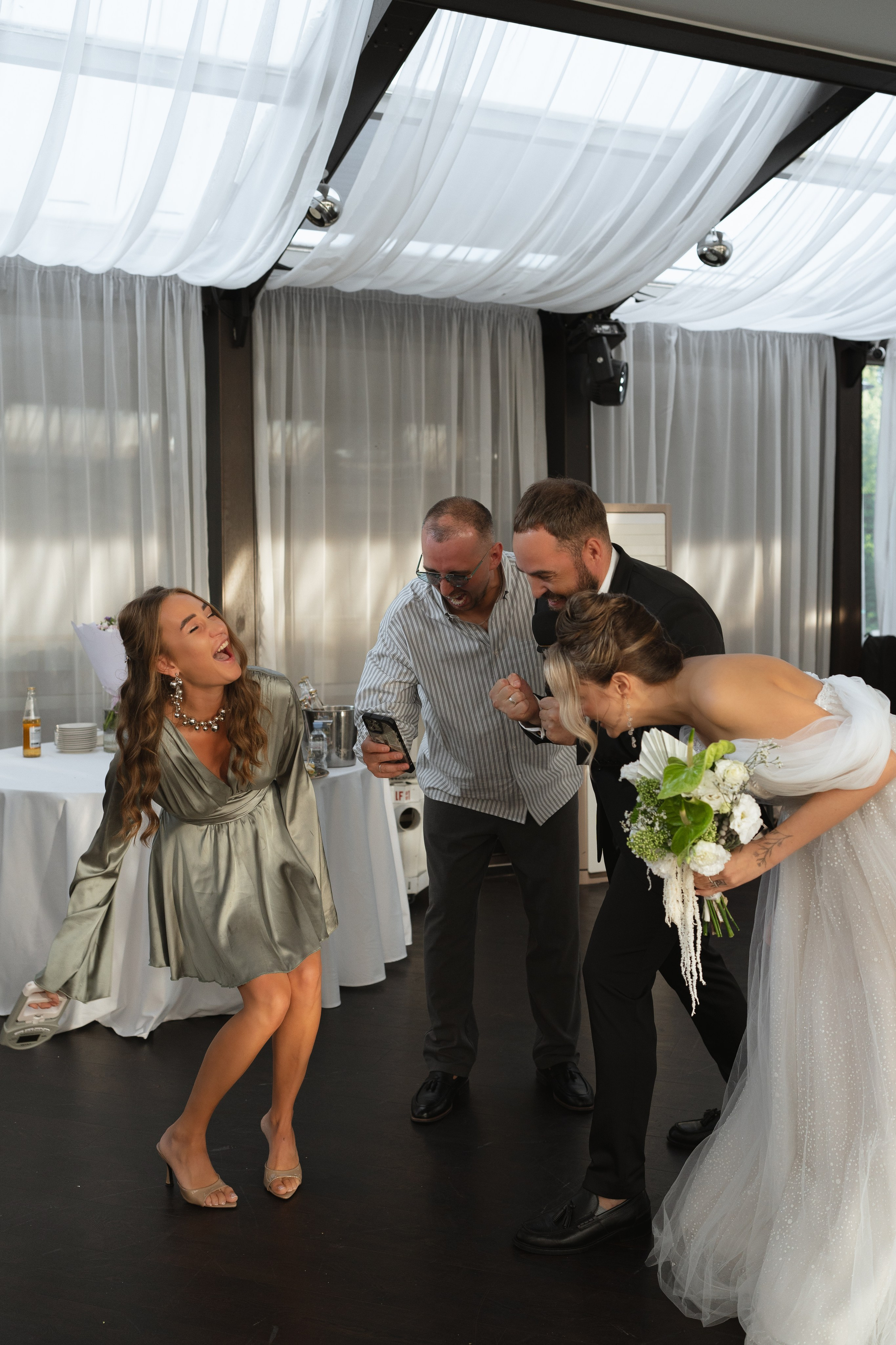 Два сердца — один ритм. Свадебный фотограф в Санкт-Петербурге