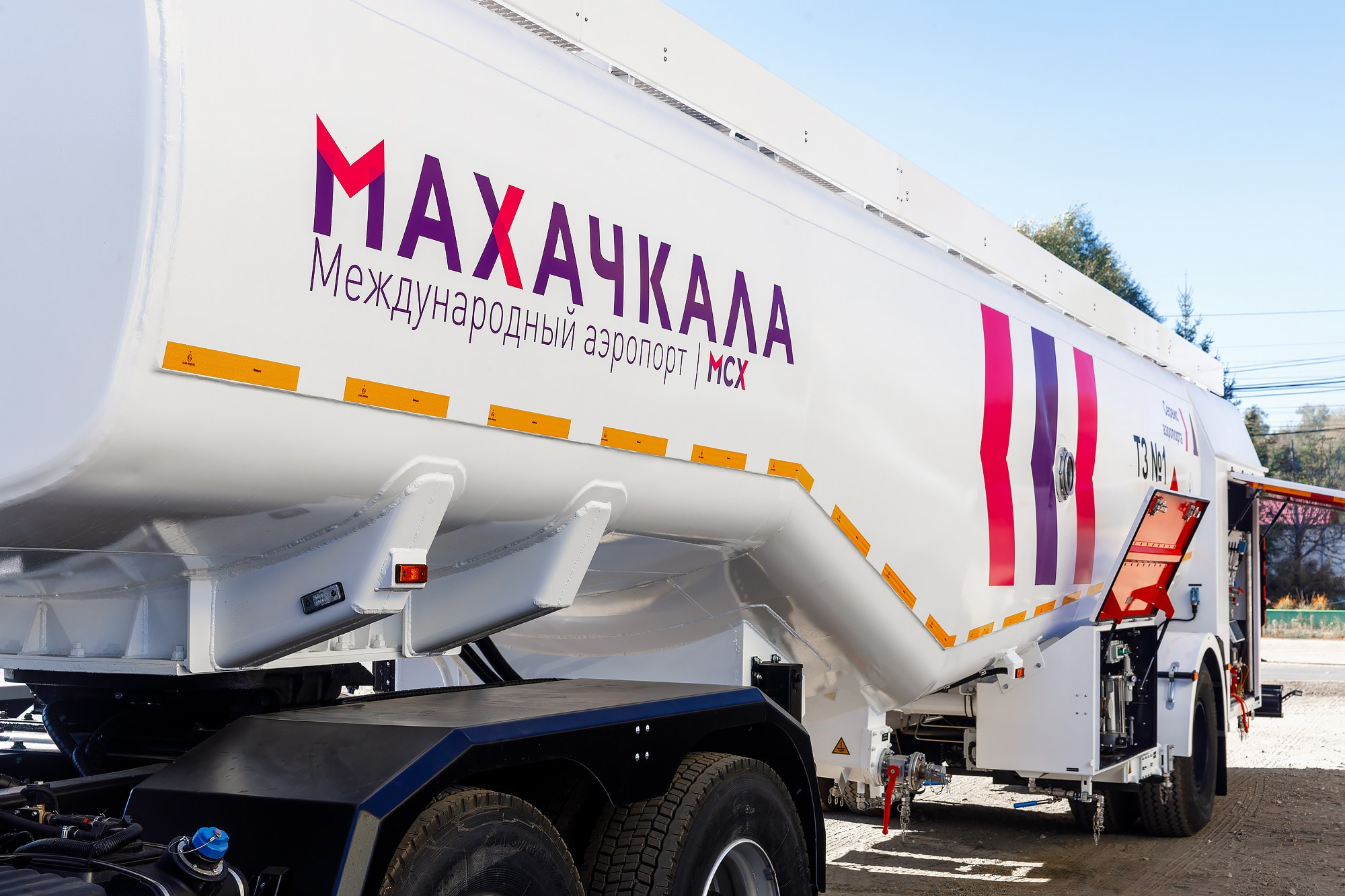 ТОПЛИВОЗАПРАВЩИК. Фотограф Пенза | Интерьер & Архитектура | Деловой Портрет | R2 Studio