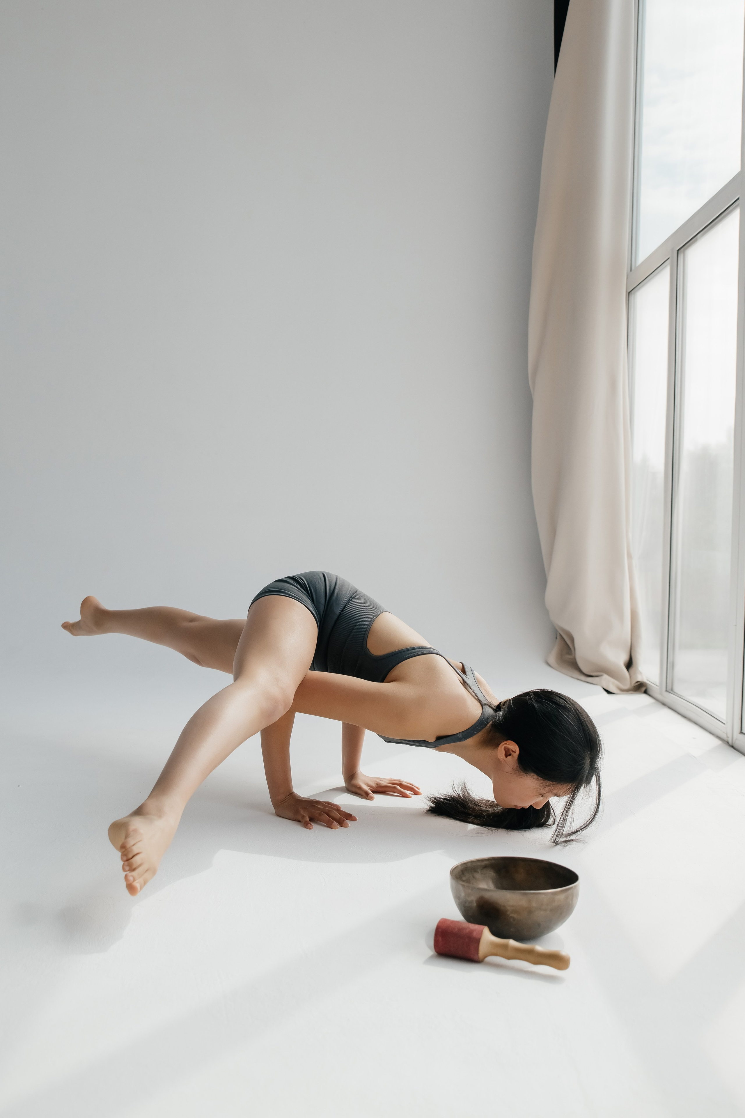 Студия Дыши. Фотограф Ярмишко Дарья. Выпускные фотокниги