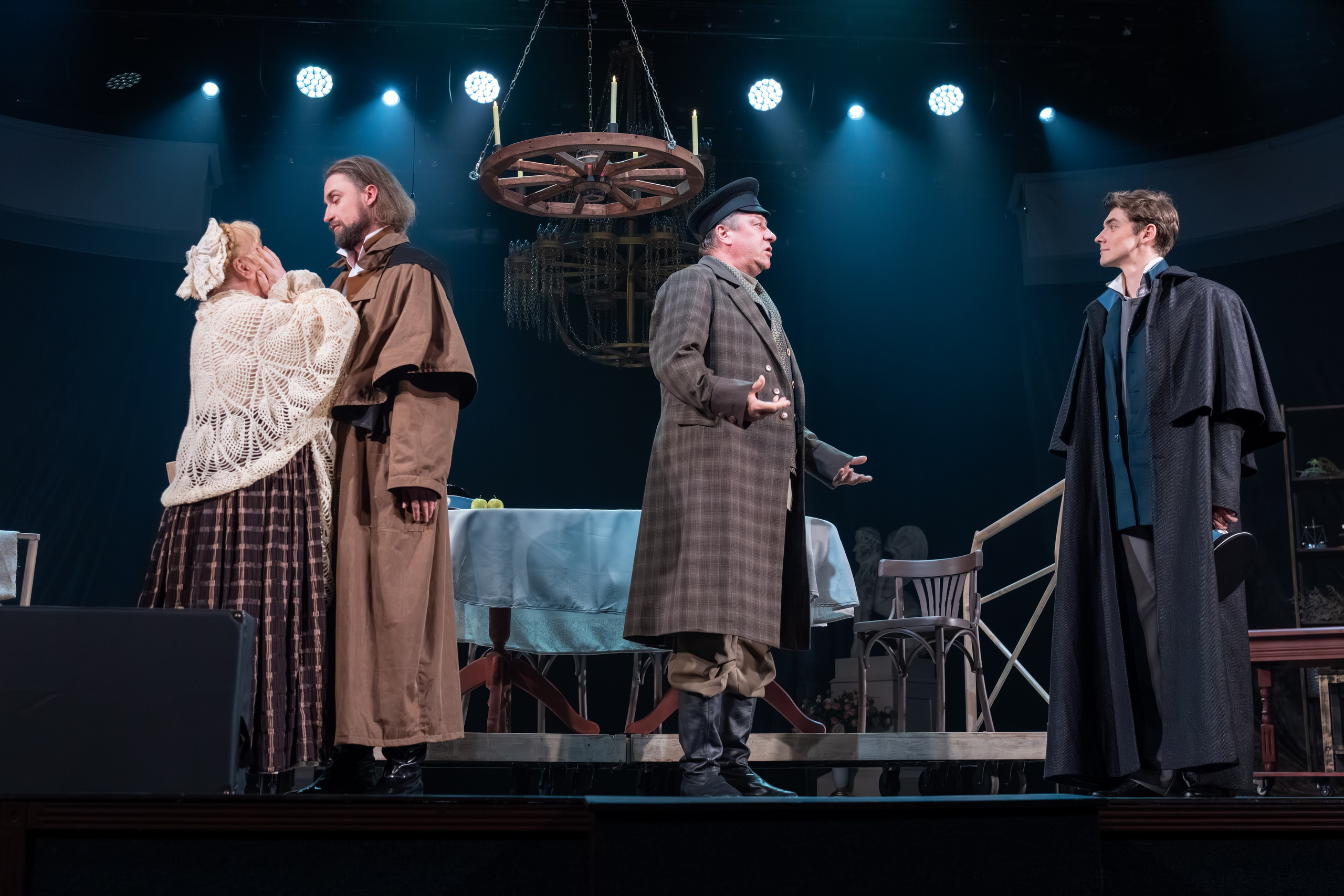 Театр Роста: Отцы и Дети. Сайт фотографа Сергея Абрамова