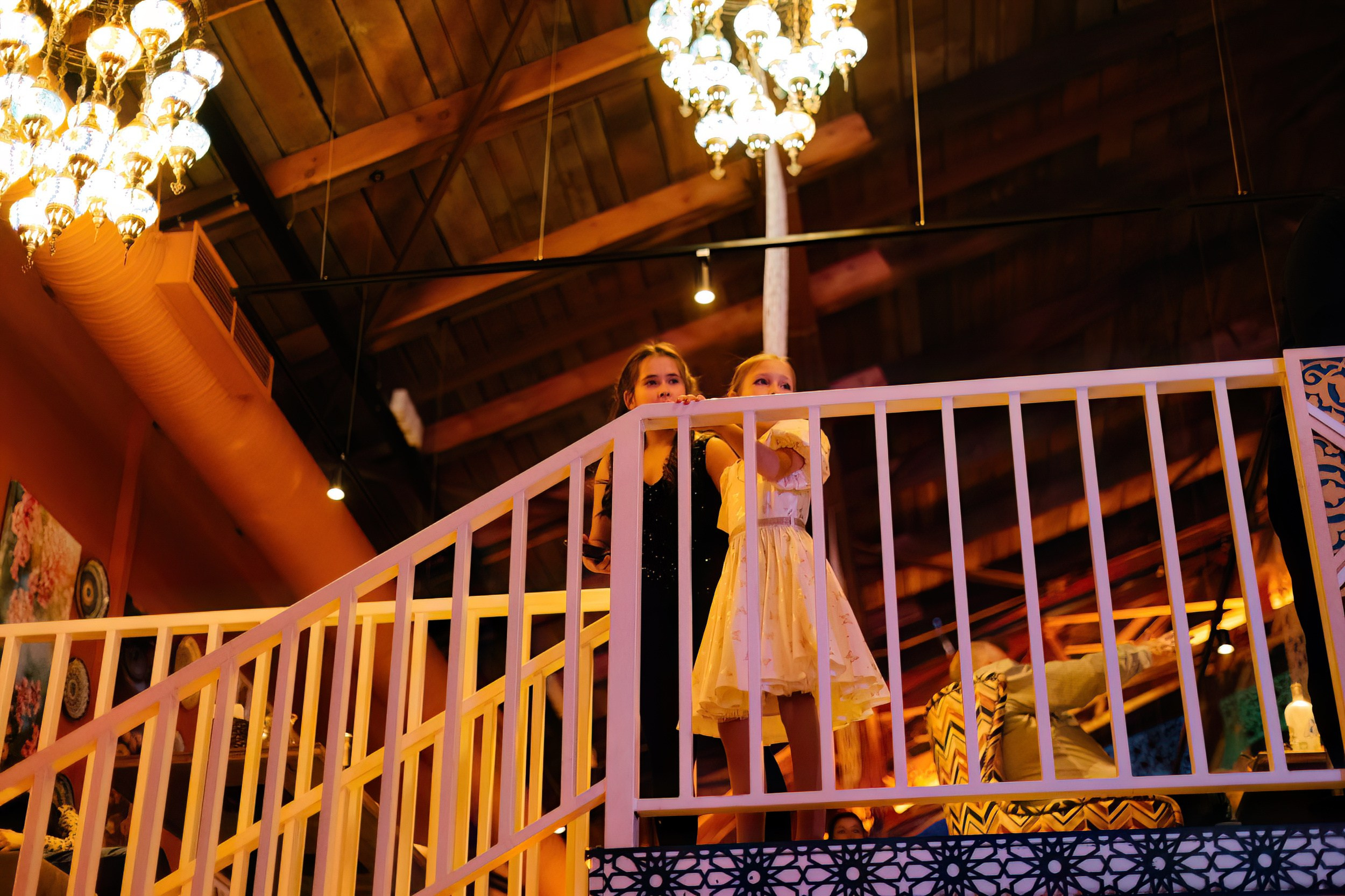 Новогодняя ночь 2024 в ресторане Чайхона ВО. Коммерческий фотограф в Санкт-Петербурге Анна Кобзарь