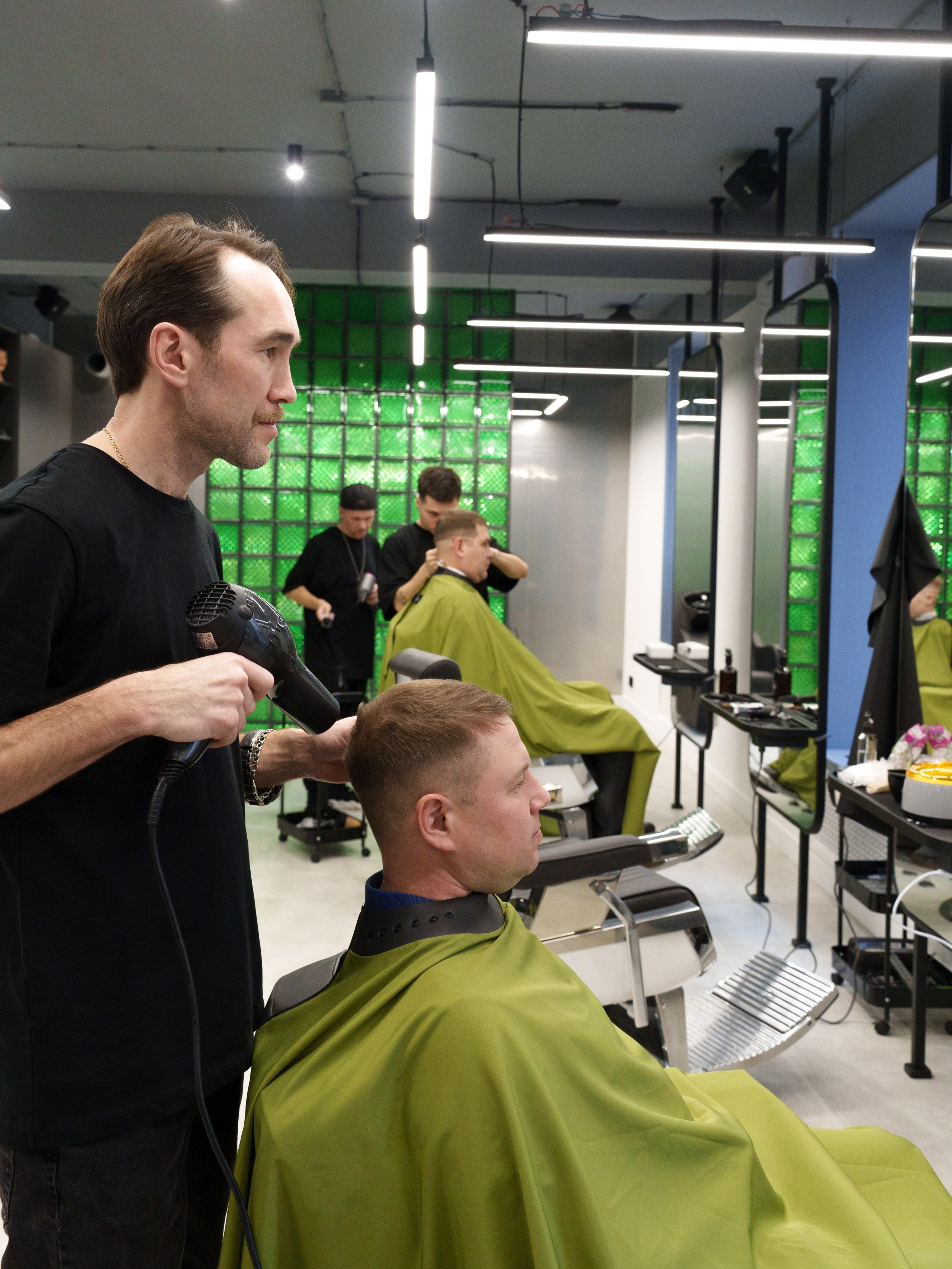 Барбершоп. Иван Упоров — фотограф, рилсмейкер чебоксары