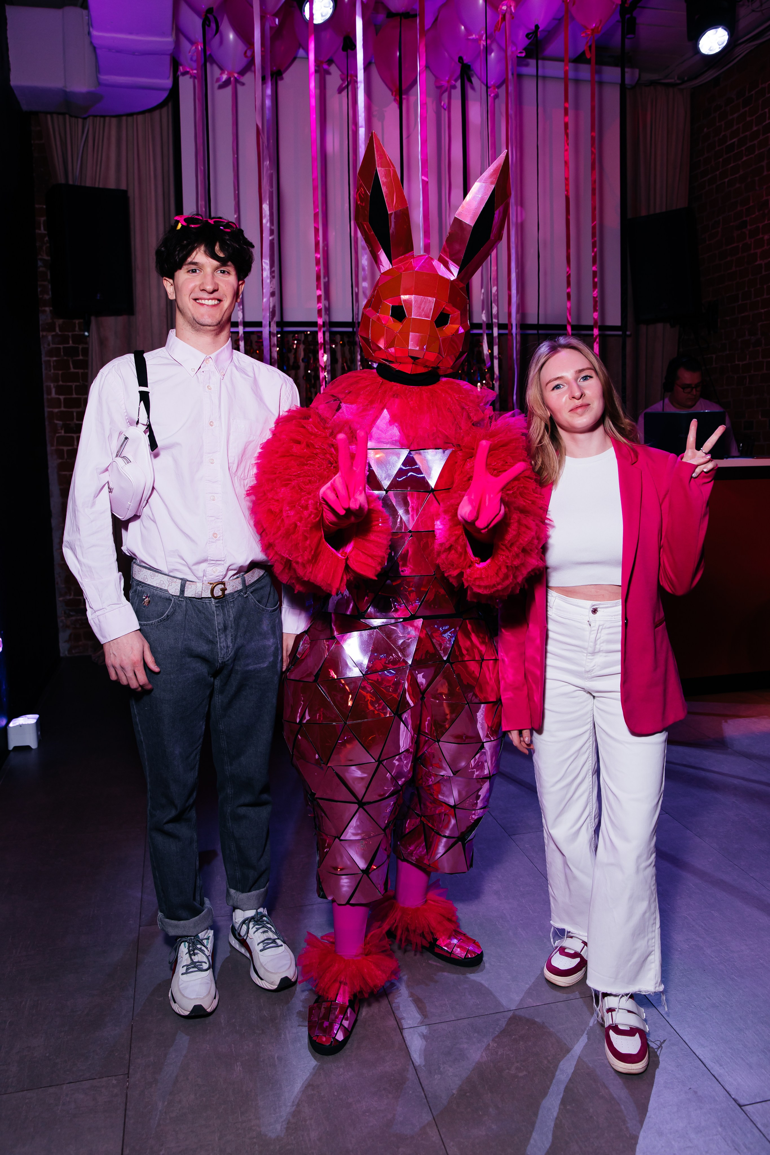 ДЕНЬ РОЖДЕНИЕ PINK