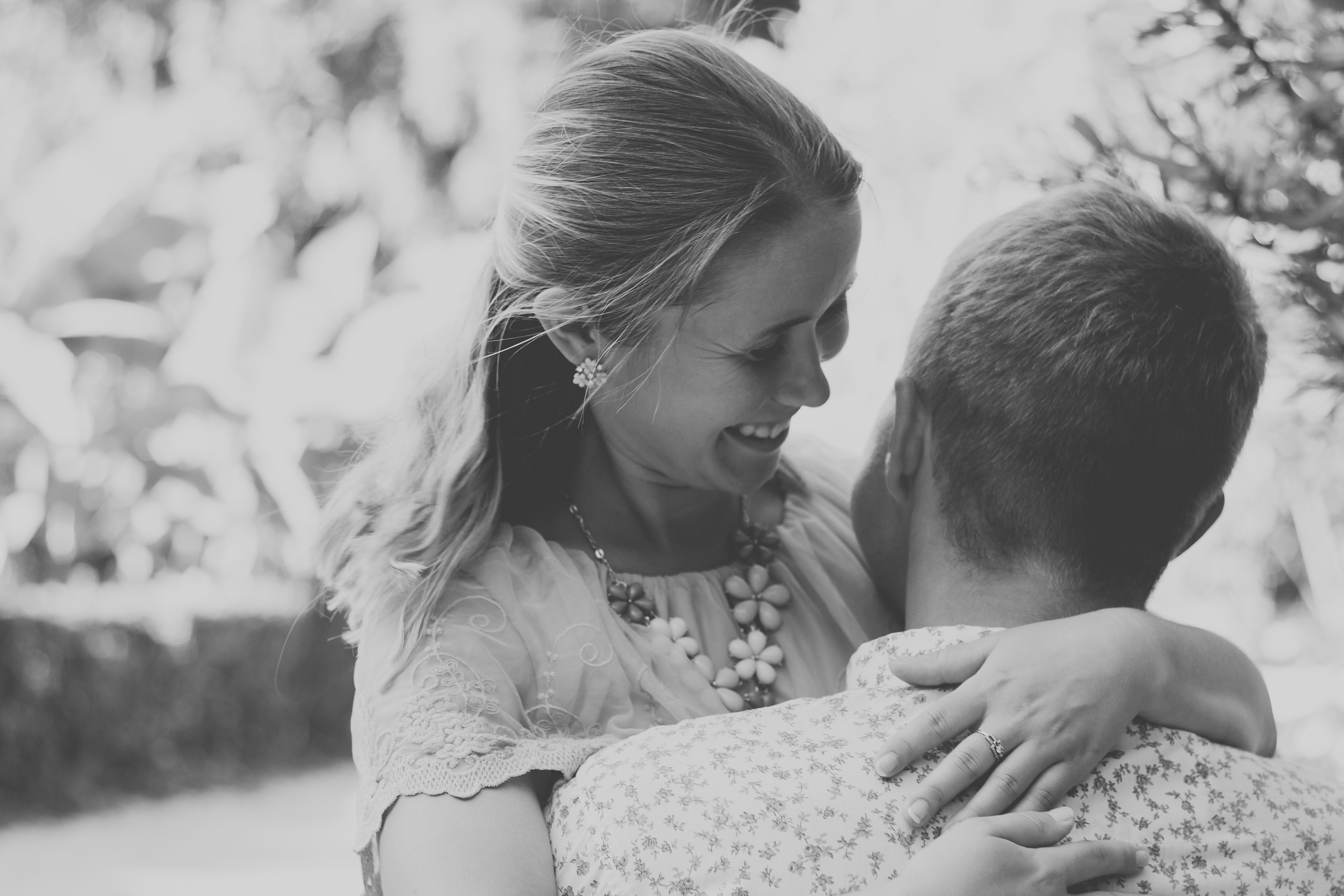 Семейная фотосессия в парке. Фотограф в Сочи Тиунова Маргарита и Тиунов Евгений