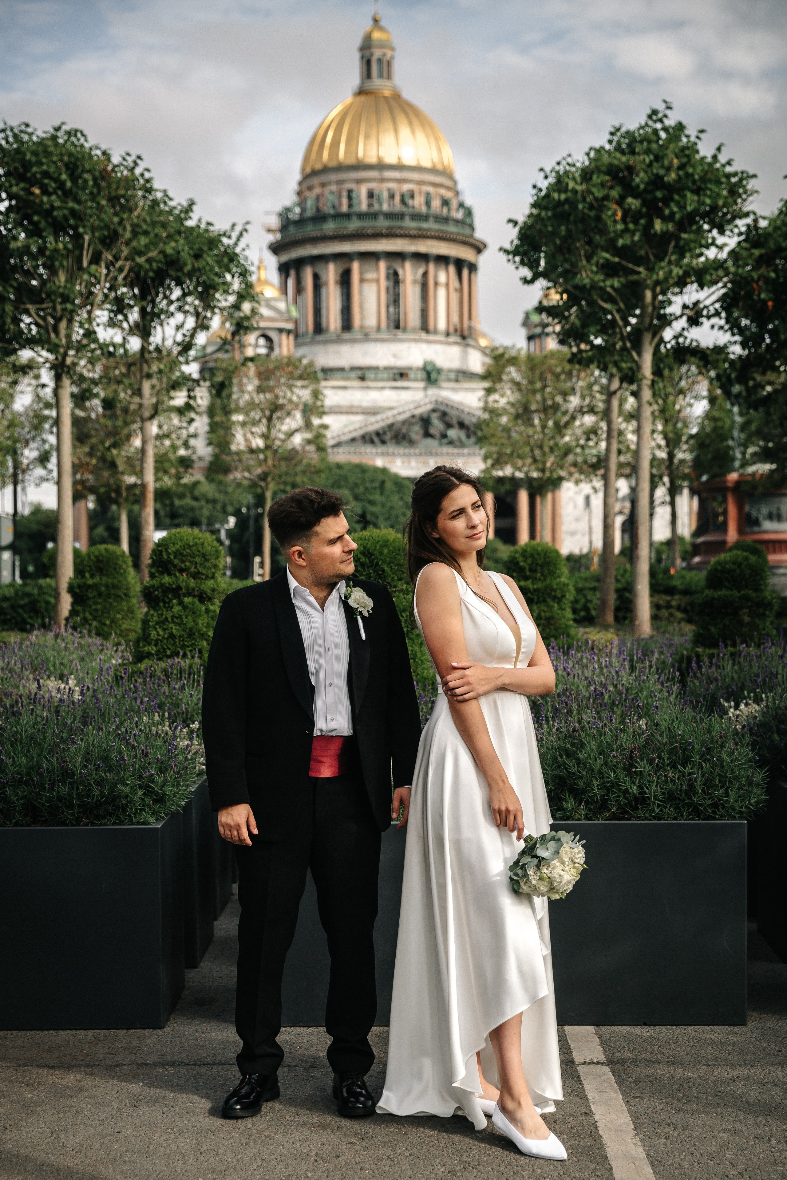 КРОНШТАДТСКИЙ ЗАГС | Август, Летний сад, Исаакий. Свадебный фотограф в Санкт-Петербурге Полина Корзухина