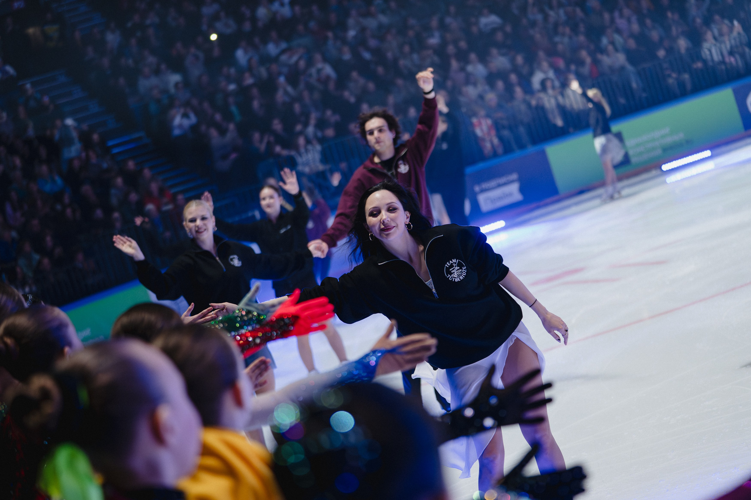 Шоу Этери Тутберидзе в Новосибирске. Воробьева Ксения — Спортивный и танцевальный фотограф Новосибирск