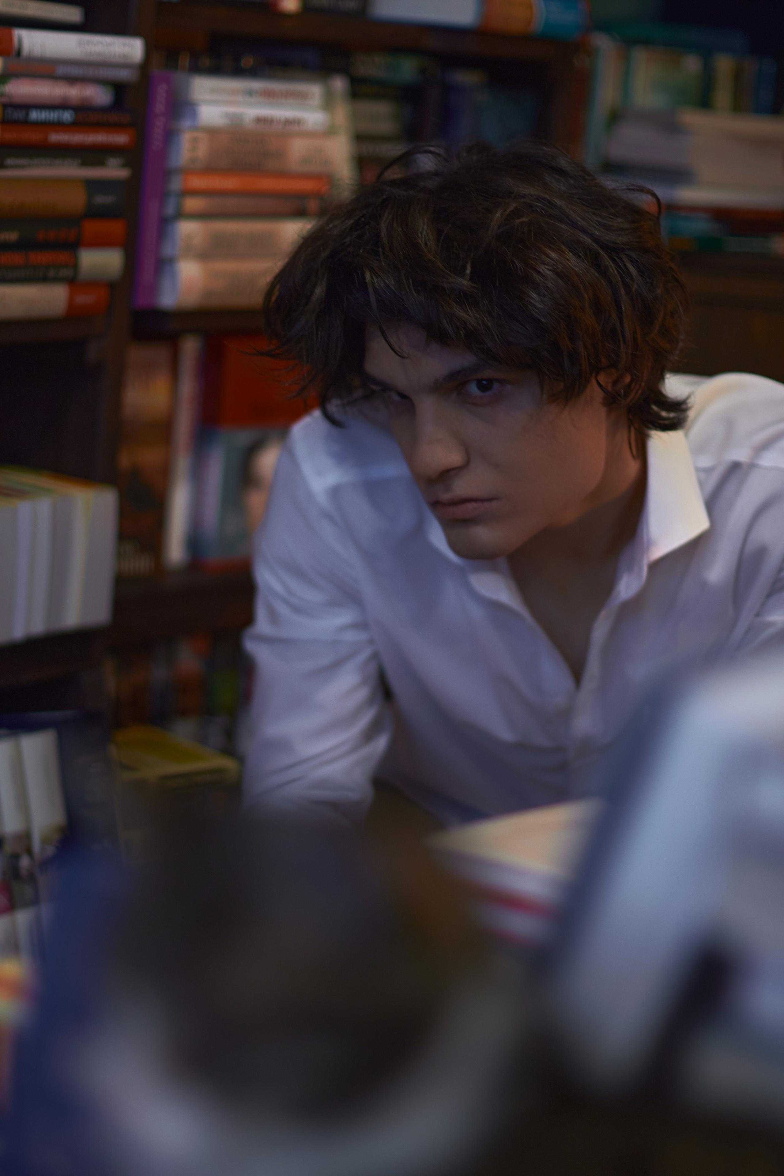 Мужская фотосессия в библиотеке. Семейный и свадебный фотограф в Краснодаре Михеева Светлана