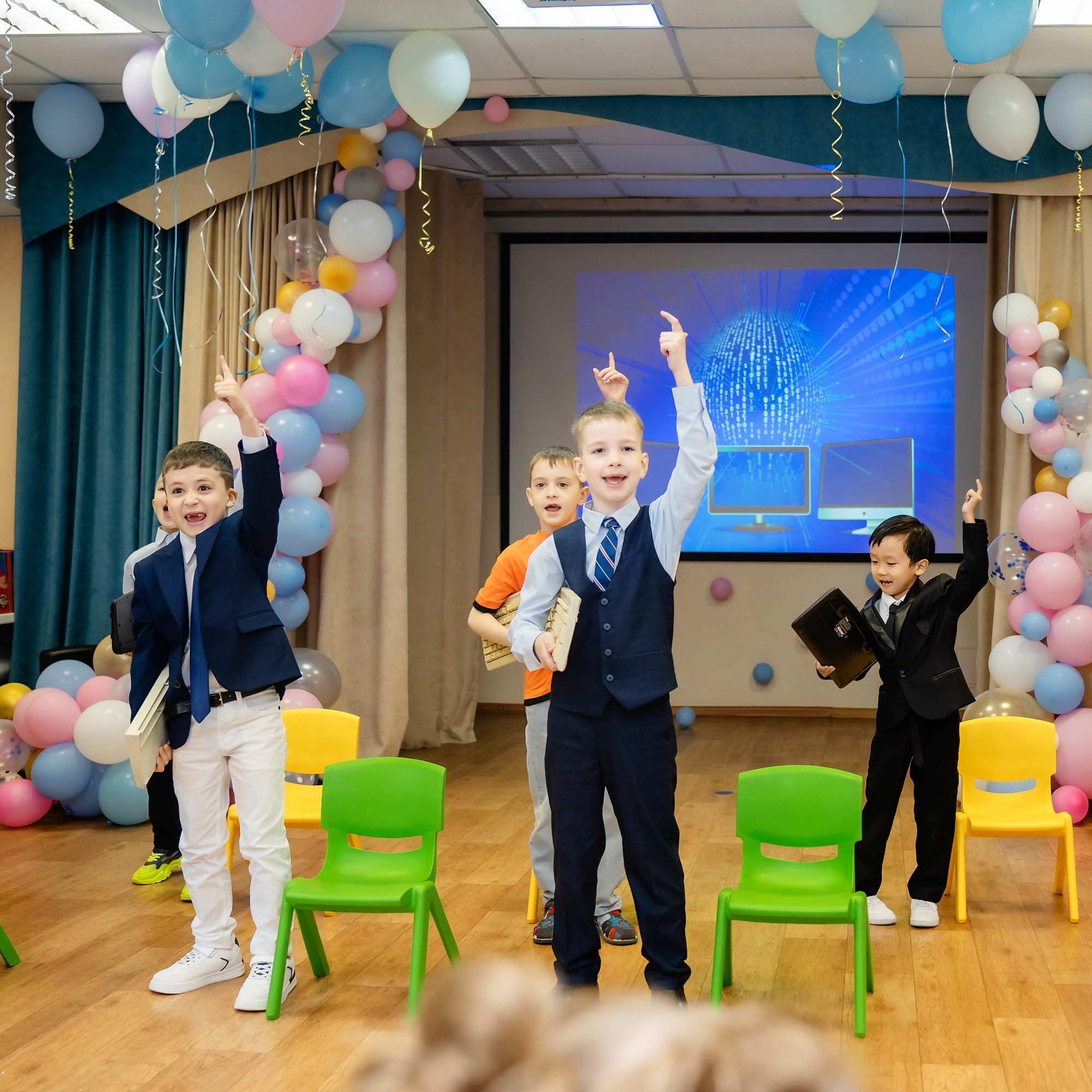 Детский сад. Детский и Школьный фотограф во Владивостоке. Выпускные альбомы