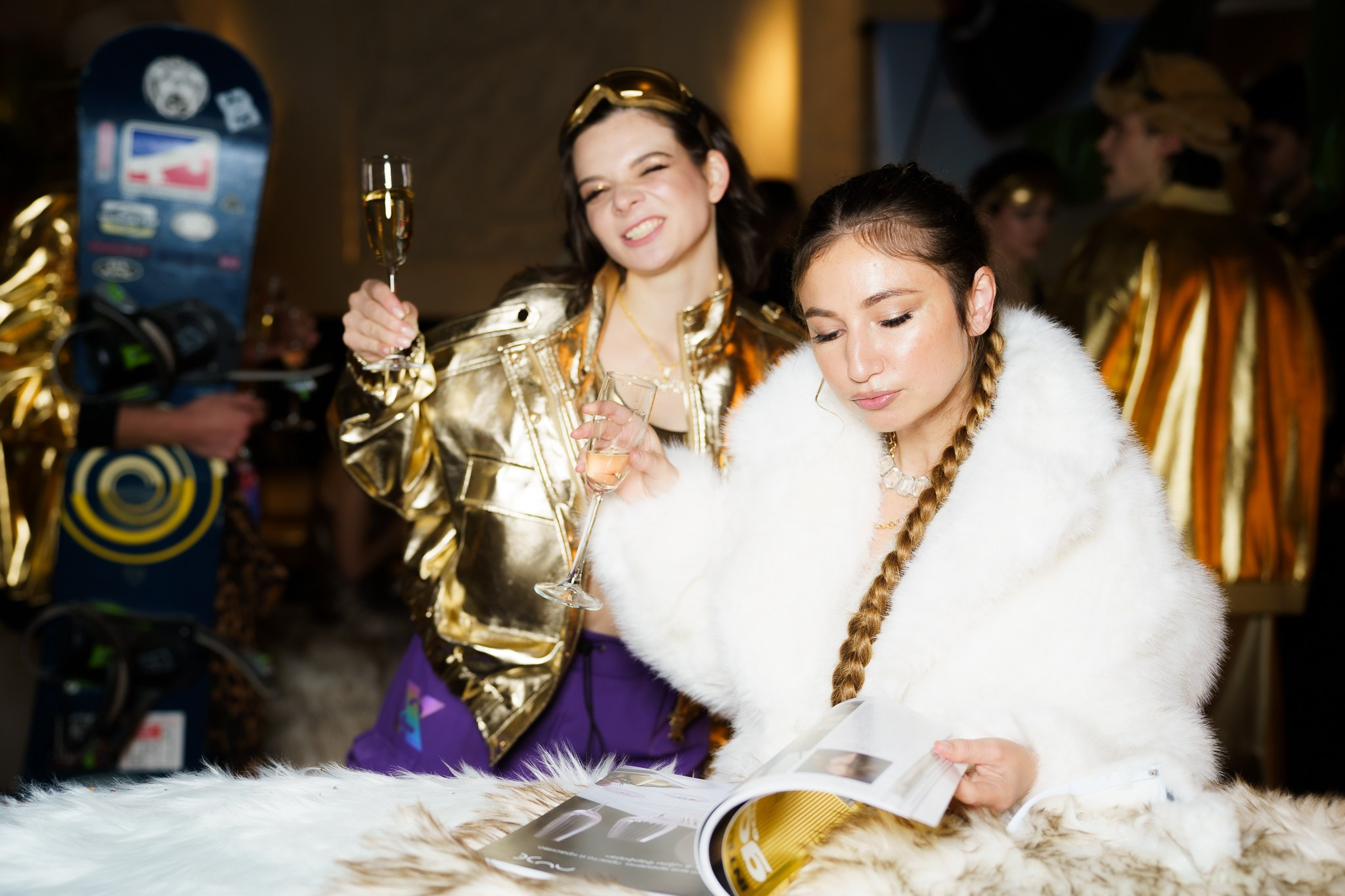 Традиционная золотая вечеринка INTERIOR+DESIGN, приуроченная к выходу главного номера года Gold Edition 2024. Фотограф Василий Буланов