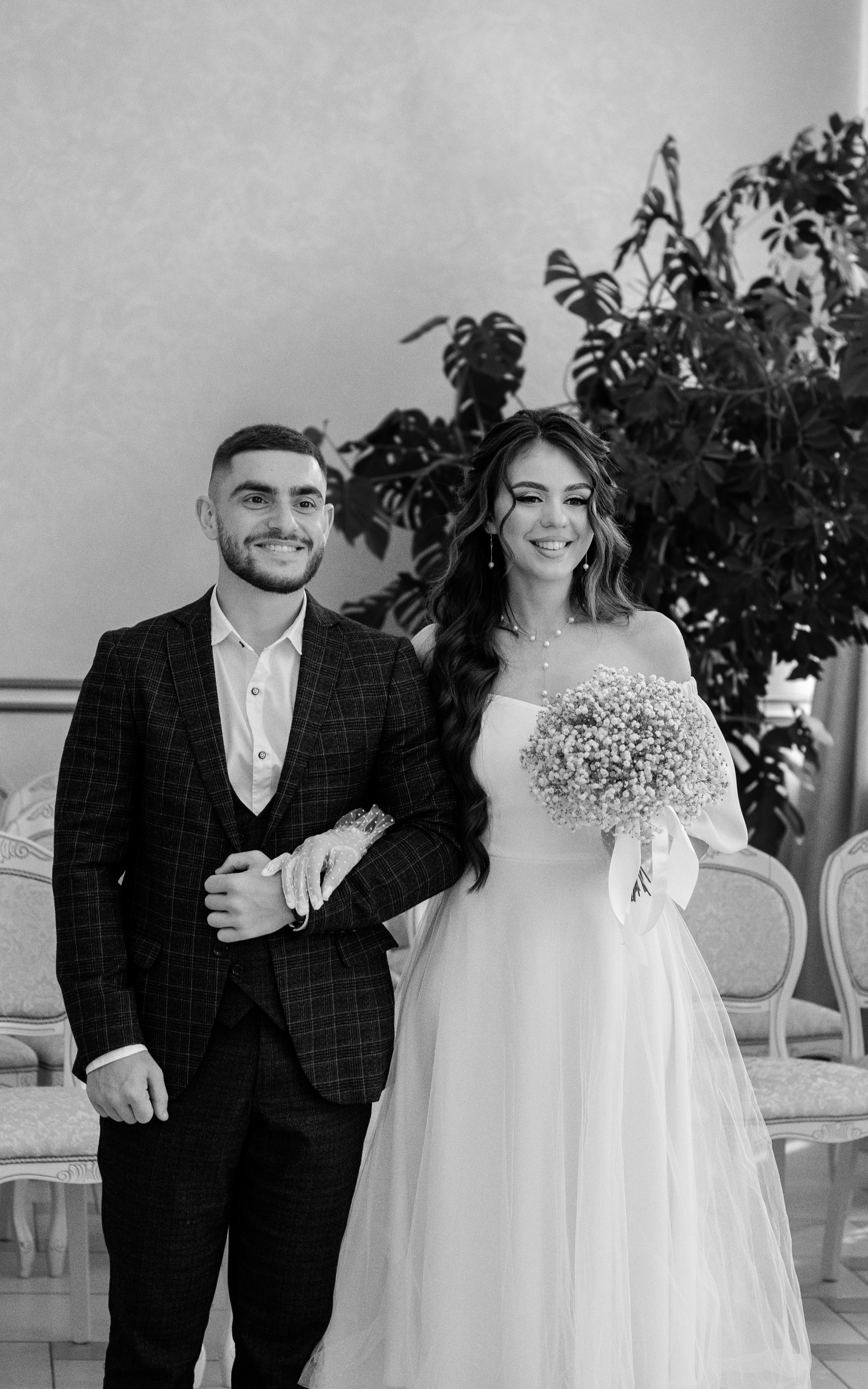 Артур и Зоя. Загс и прогулка. Фотограф Мария Новоселова. Сургут