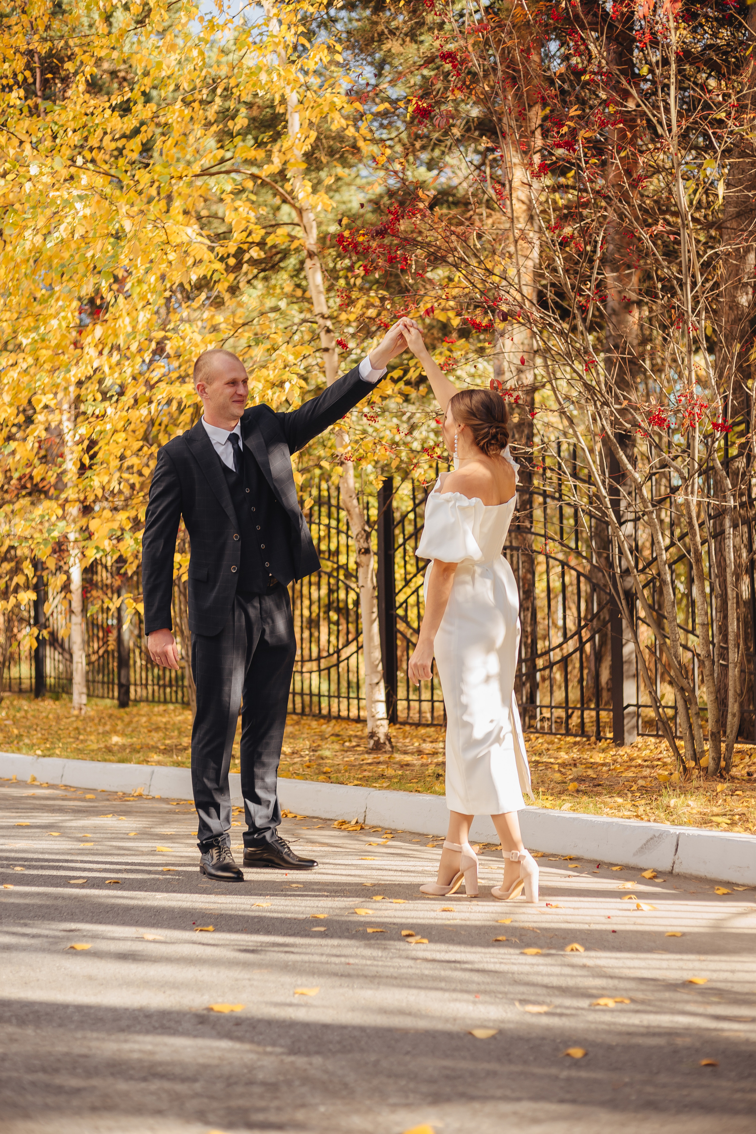 Максим и Татьяна. Загс и прогулка. Фотограф Мария Новоселова. Сургут