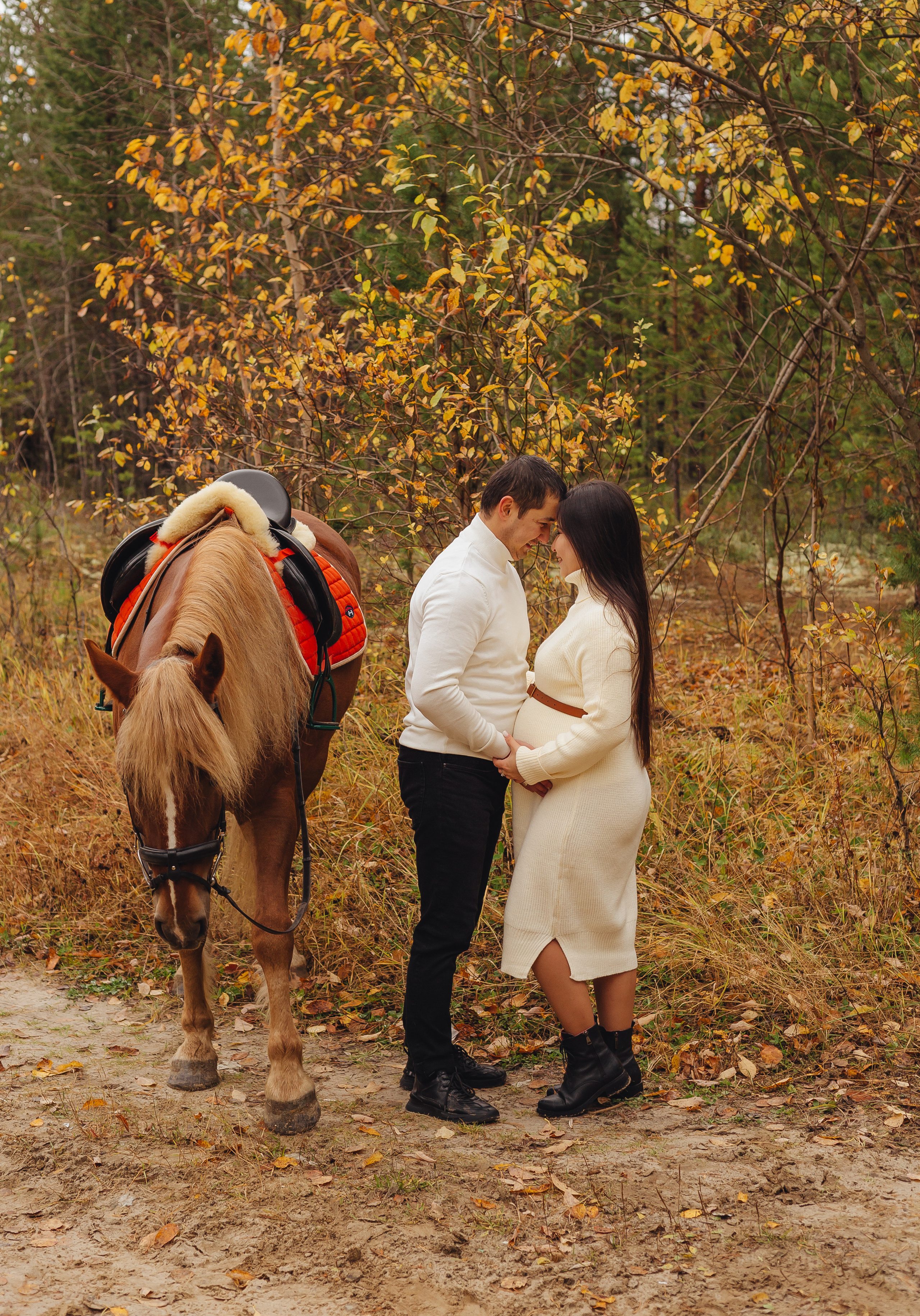 Прогулка с лошадью. Фотограф Мария Новоселова. Сургут