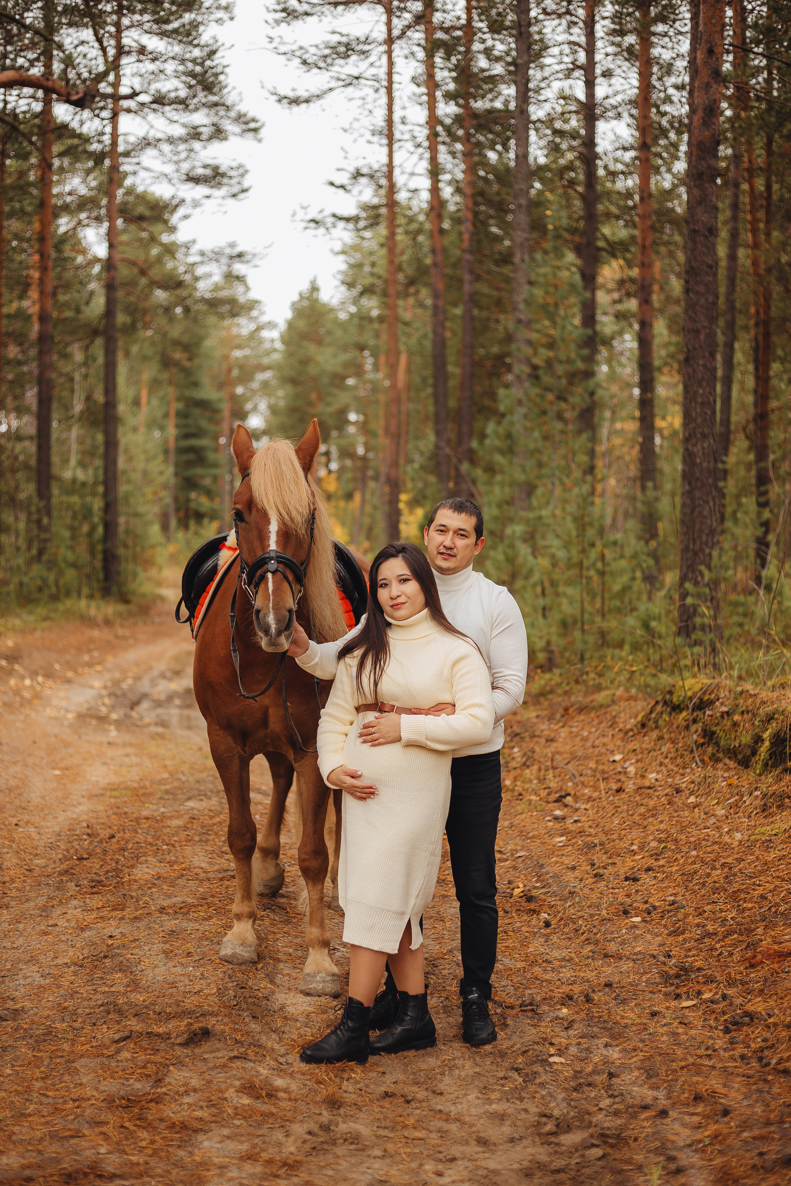 Прогулка с лошадью. Фотограф Мария Новоселова. Сургут