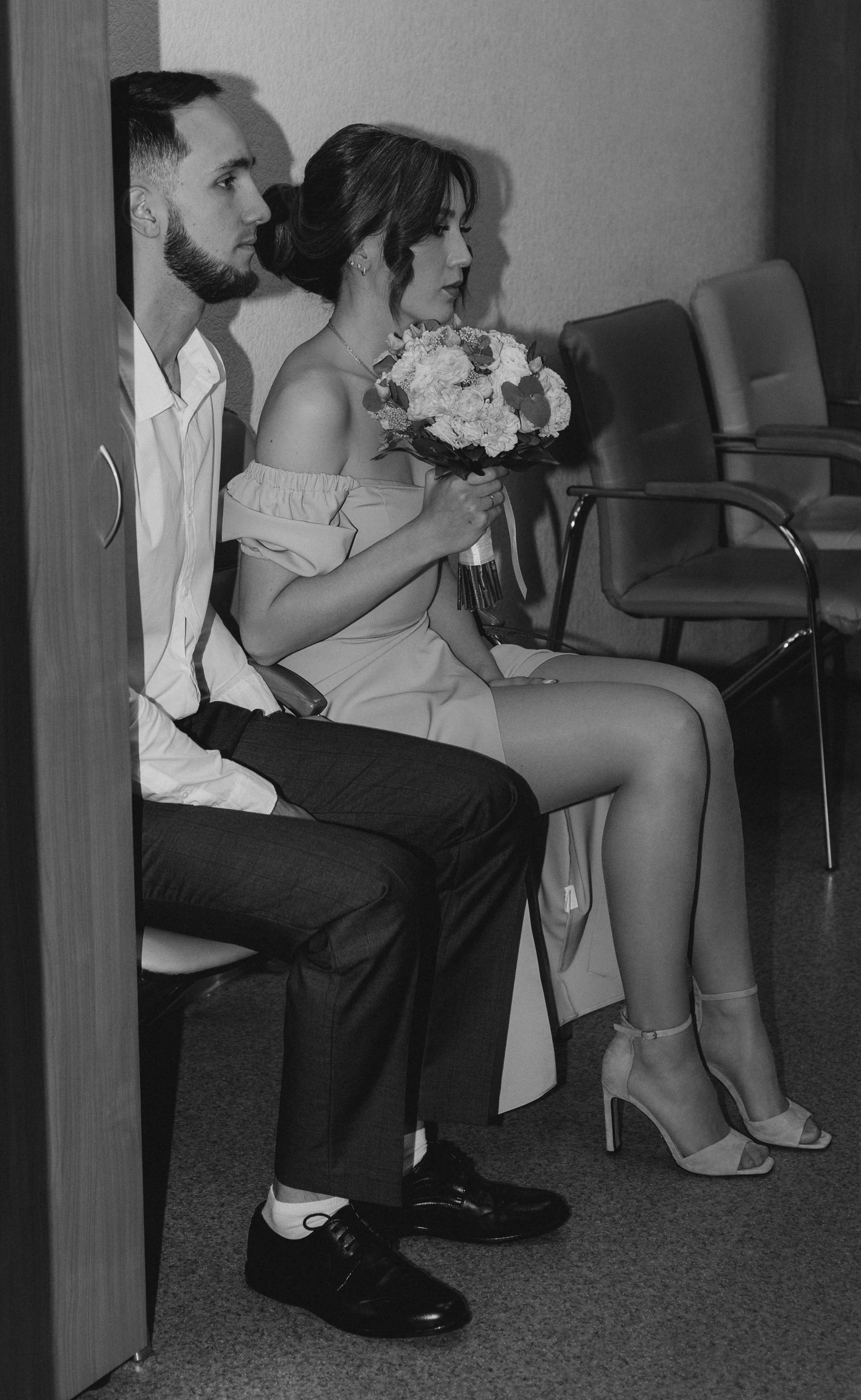 Дима и Адель. Неторжественная роспись и прогулка. Фотограф Мария Новоселова. Сургут