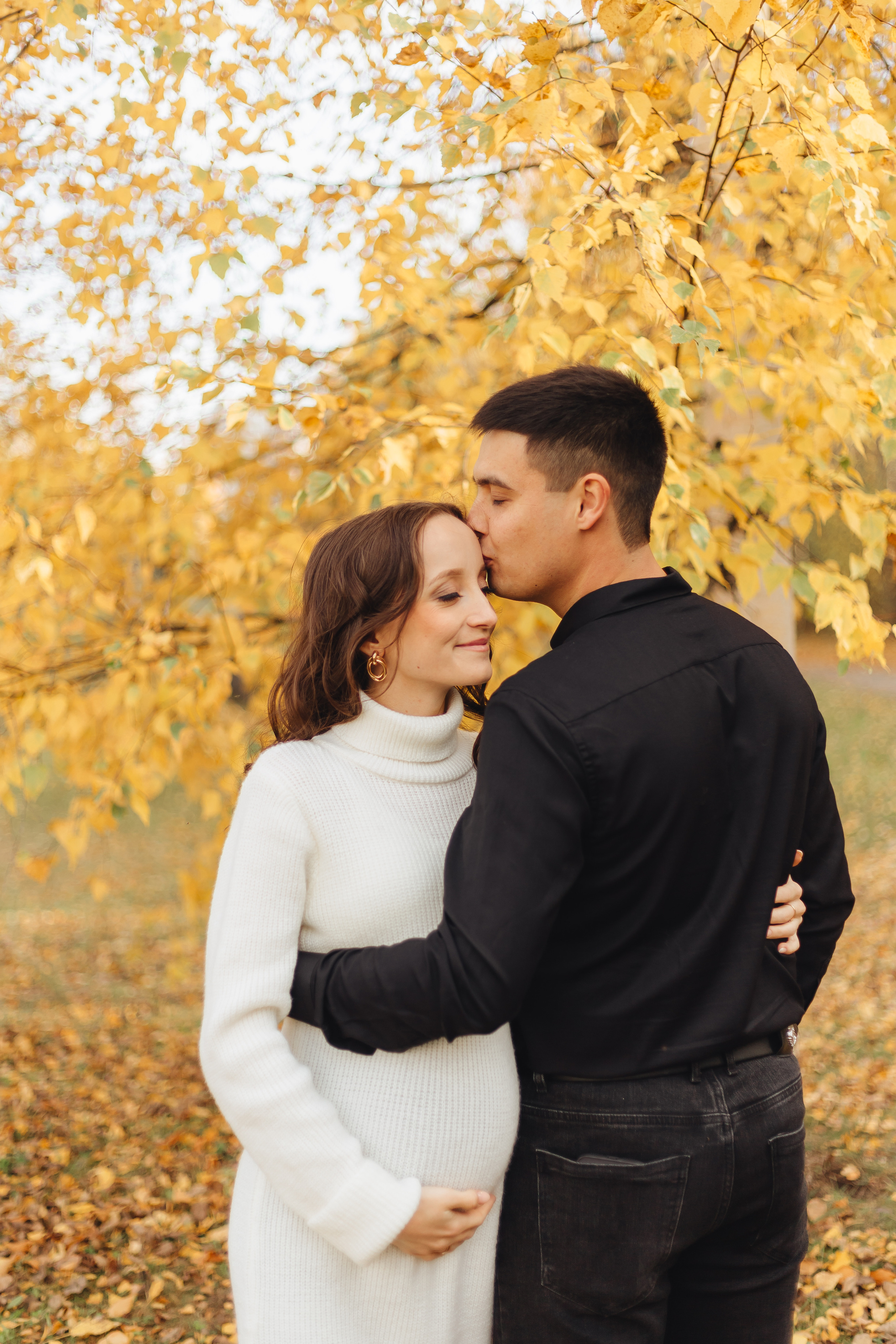 Прогулка в парке. В ожидании🤰. Фотограф Мария Новоселова. Сургут