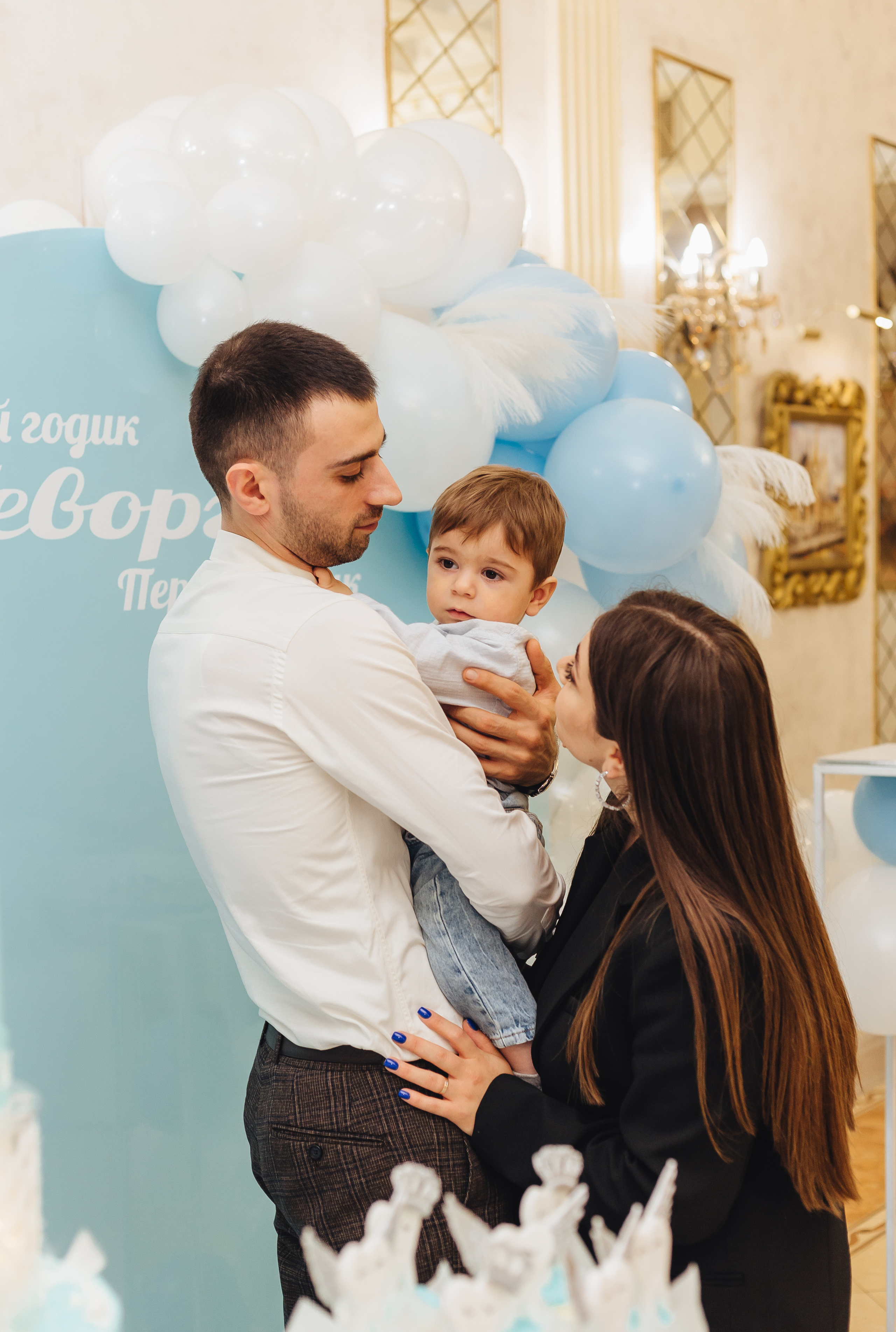 Годик и первый зубик. Фотограф Мария Новоселова. Сургут