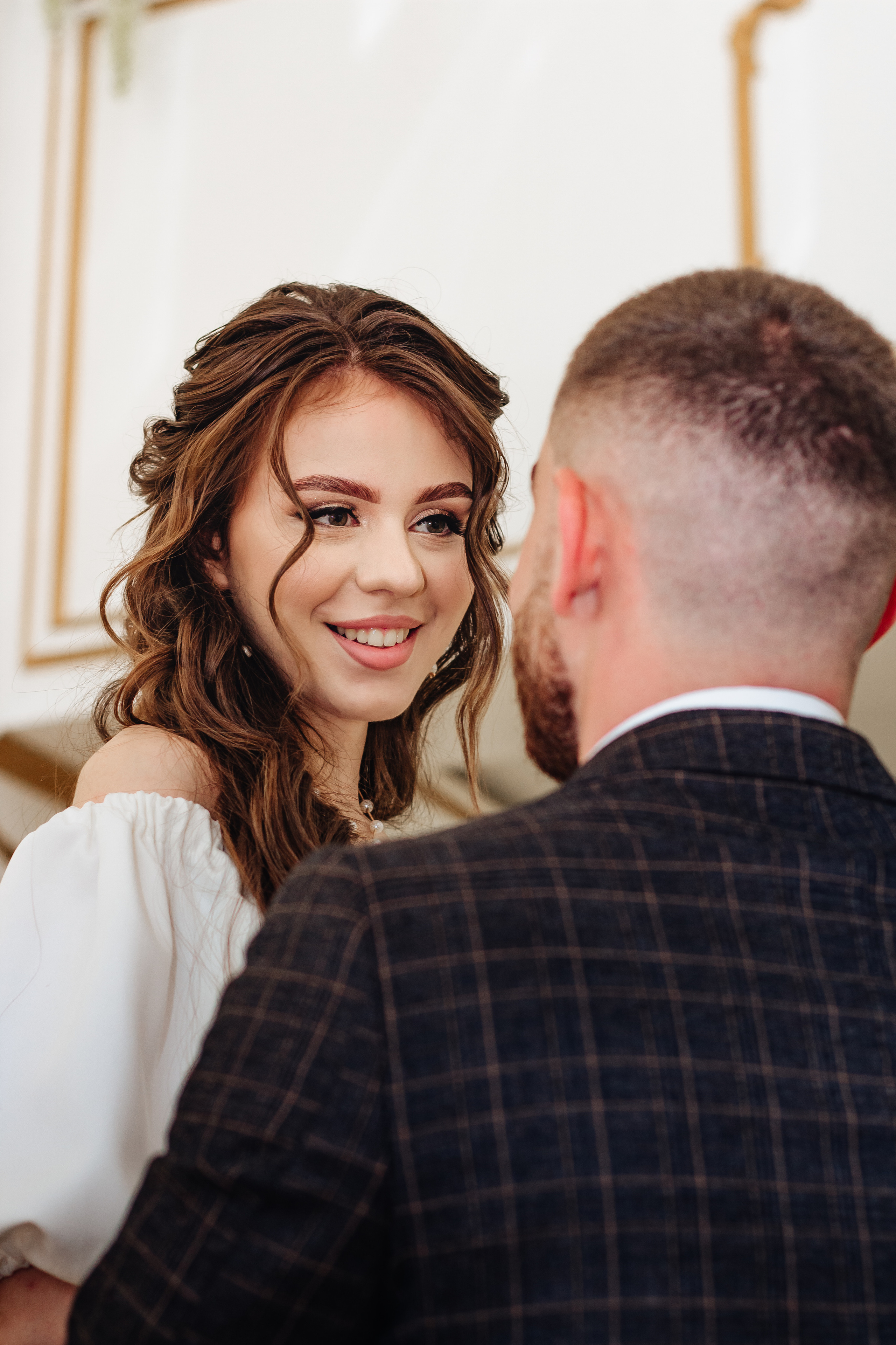 Артур и Зоя. Загс и прогулка. Фотограф Мария Новоселова. Сургут