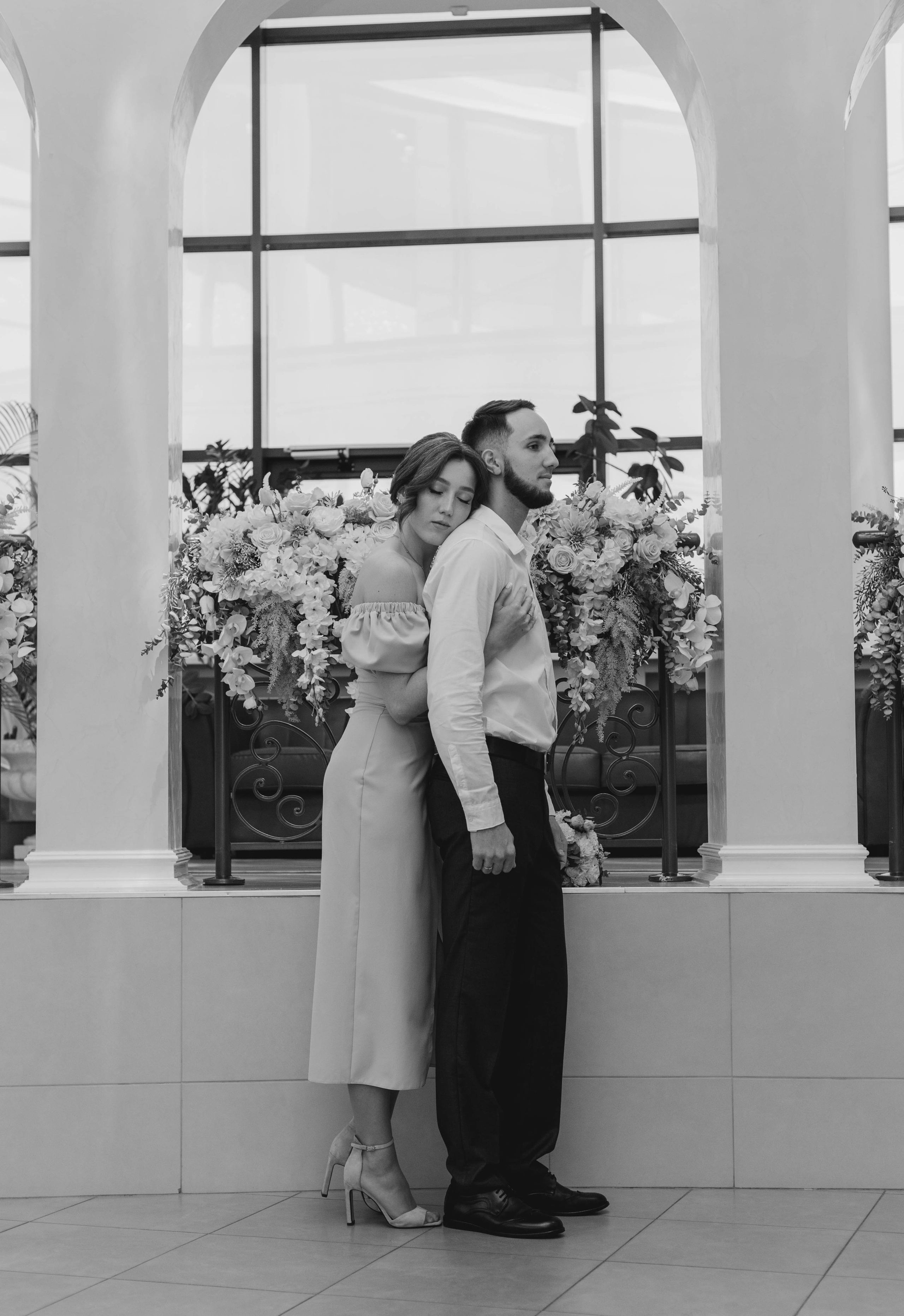 Дима и Адель. Неторжественная роспись и прогулка. Фотограф Мария Новоселова. Сургут