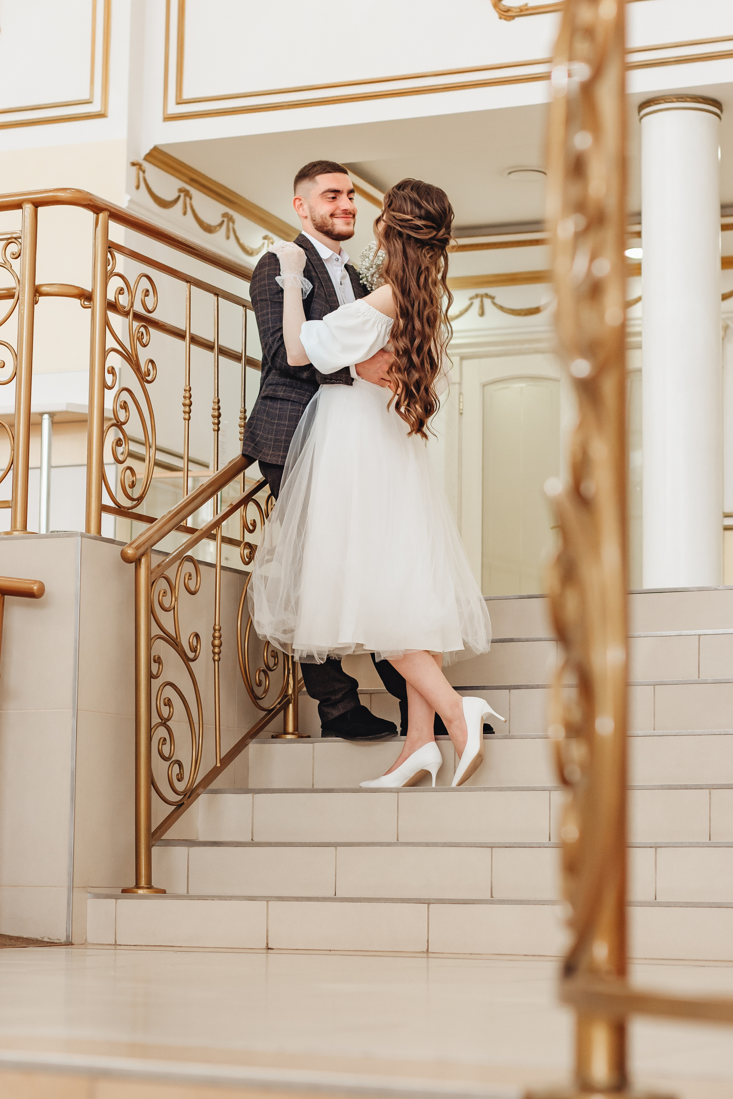 Артур и Зоя. Загс и прогулка. Фотограф Мария Новоселова. Сургут