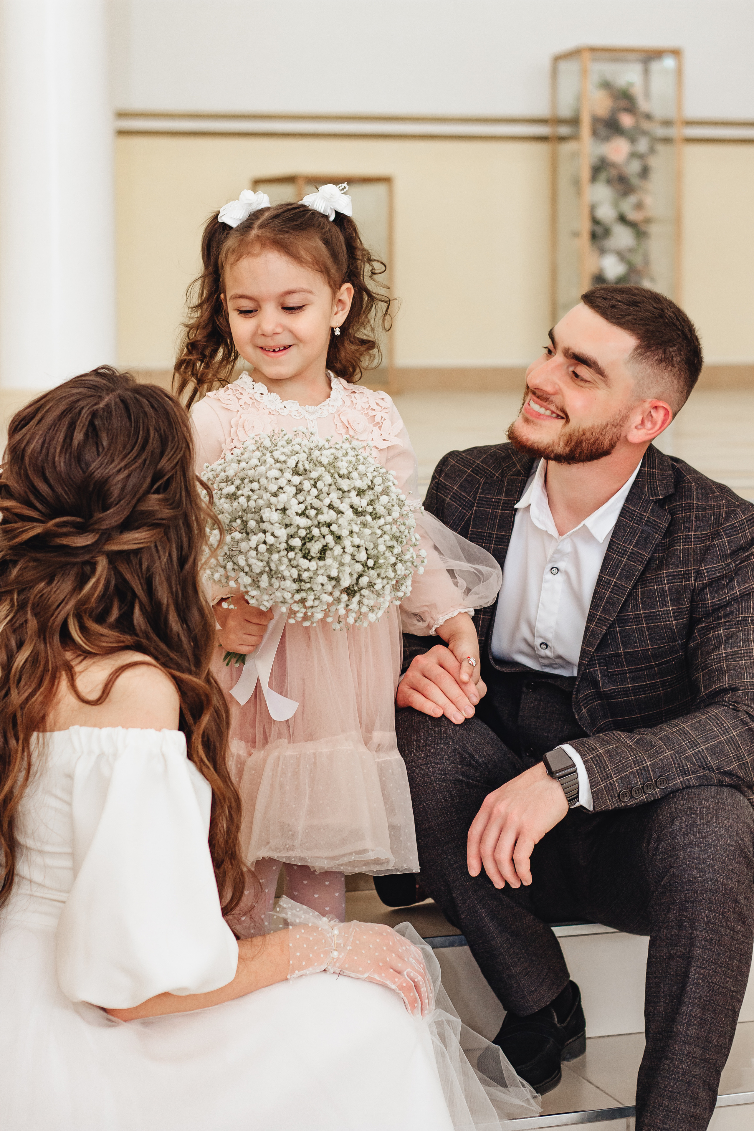 Артур и Зоя. Загс и прогулка. Фотограф Мария Новоселова. Сургут