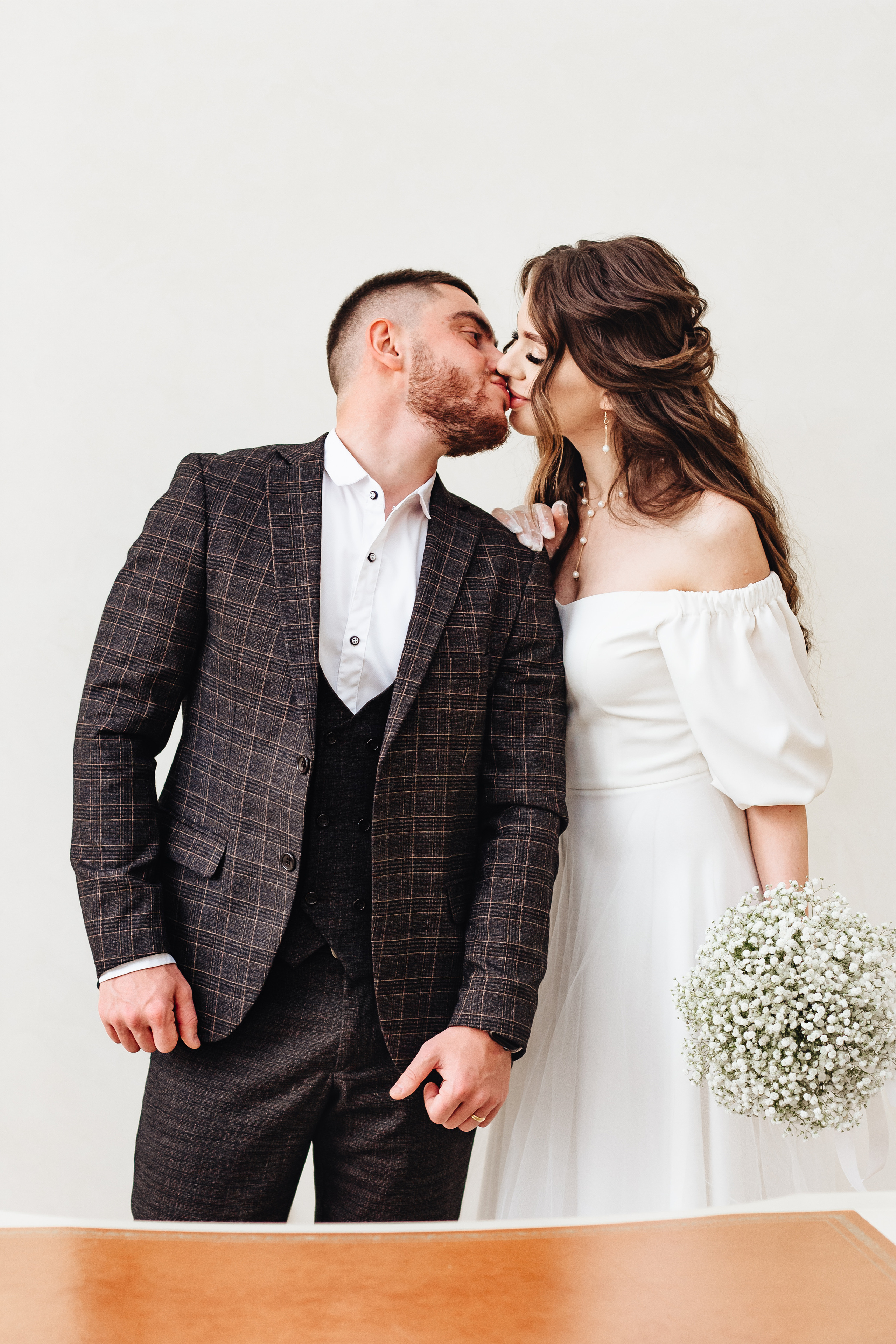 Артур и Зоя. Загс и прогулка. Фотограф Мария Новоселова. Сургут