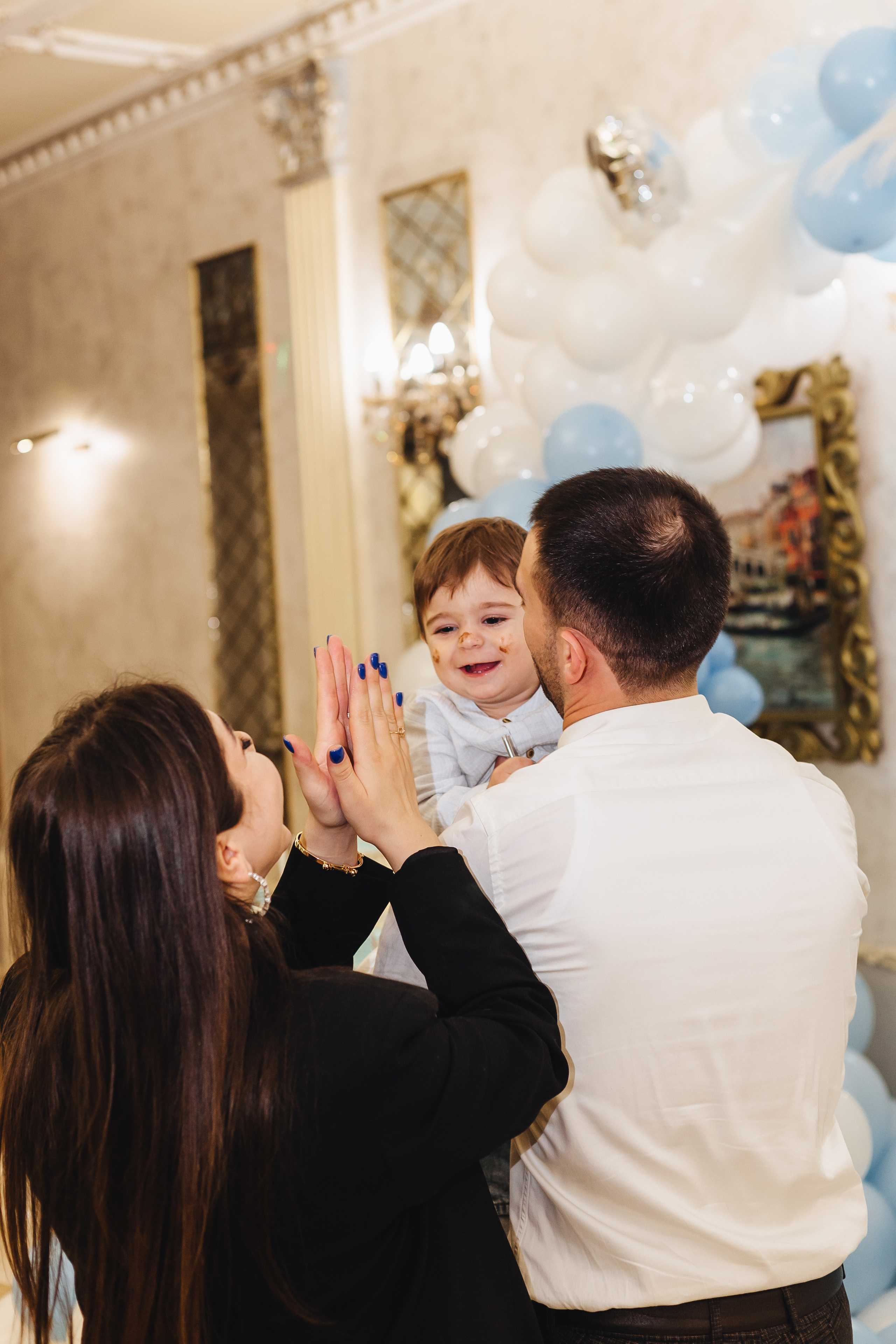 Годик и первый зубик. Фотограф Мария Новоселова. Сургут