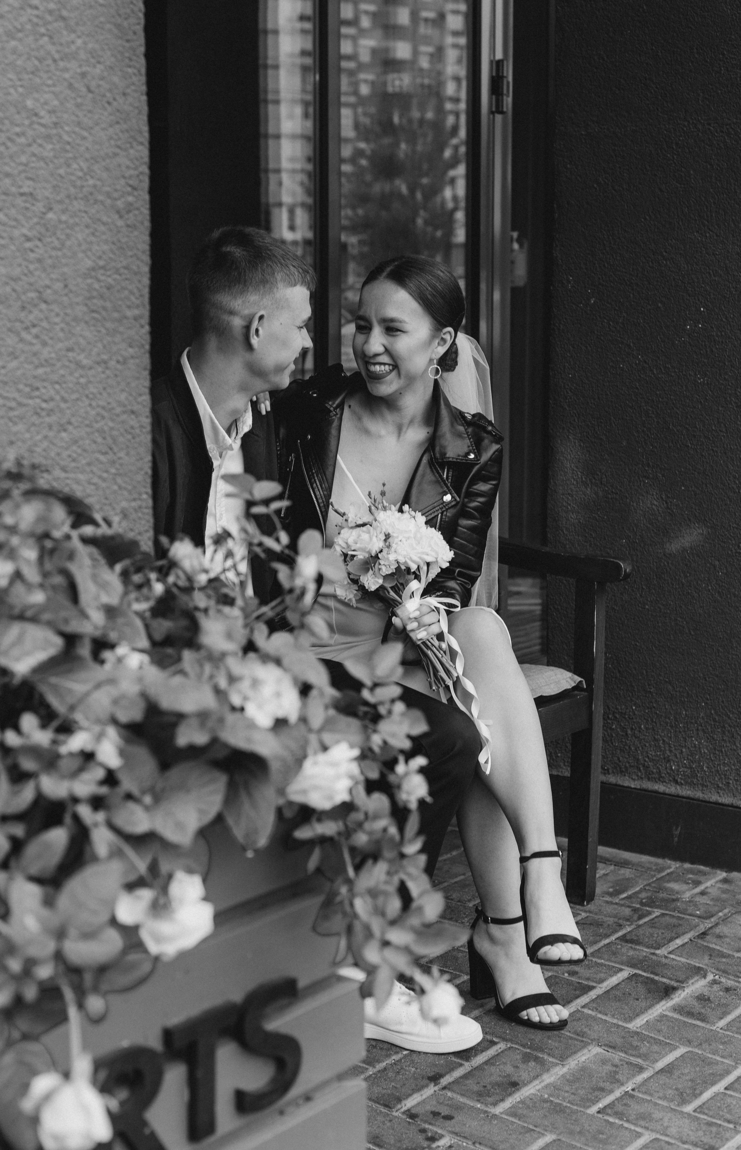 Саша и Элина. Прогулка. Новин квартал. Фотограф Мария Новоселова. Сургут