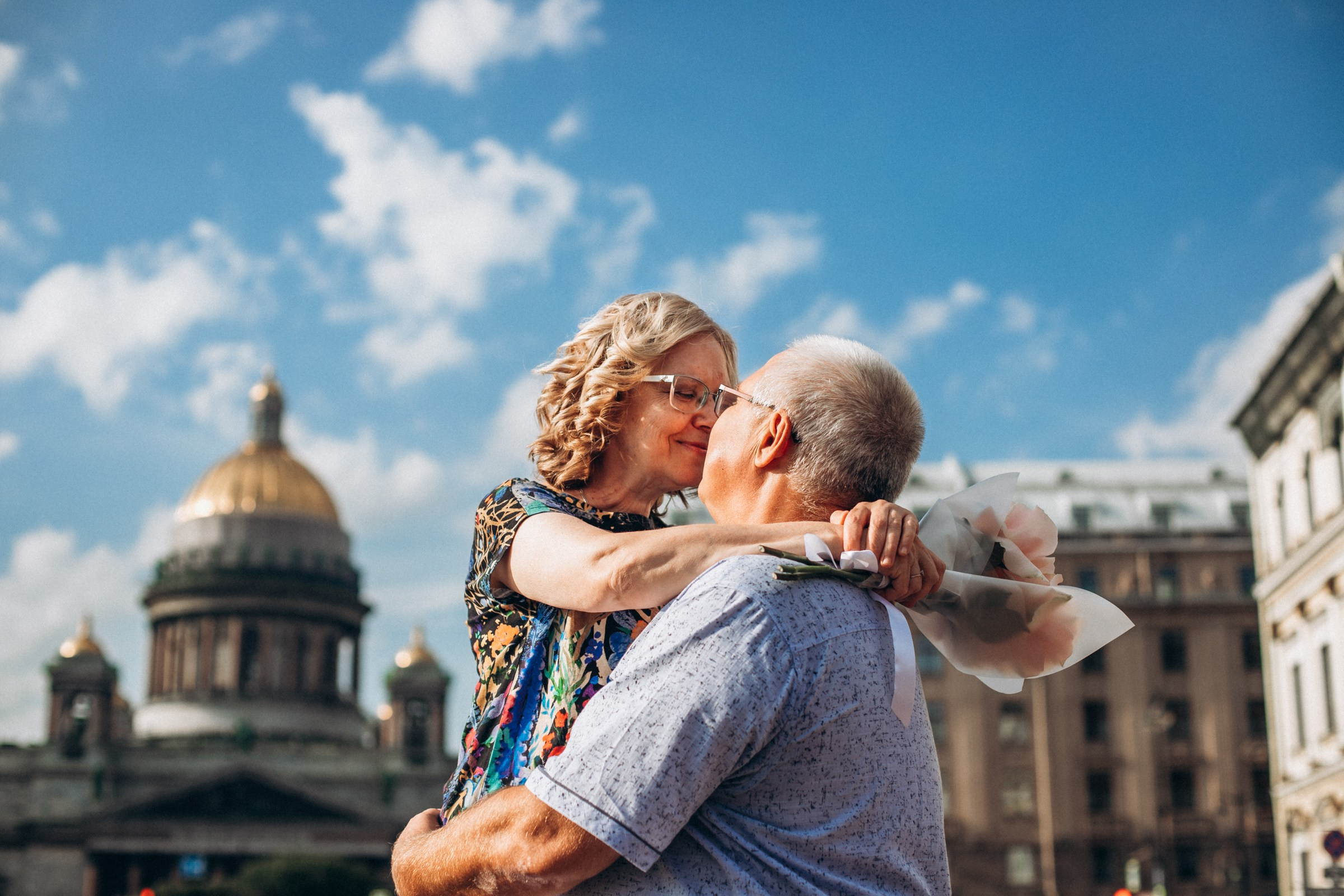 Андрей и Елена в августе. Фотопрогулка в Петербурге. Индивидуальный и семейный фотограф в Санкт-Петербурге