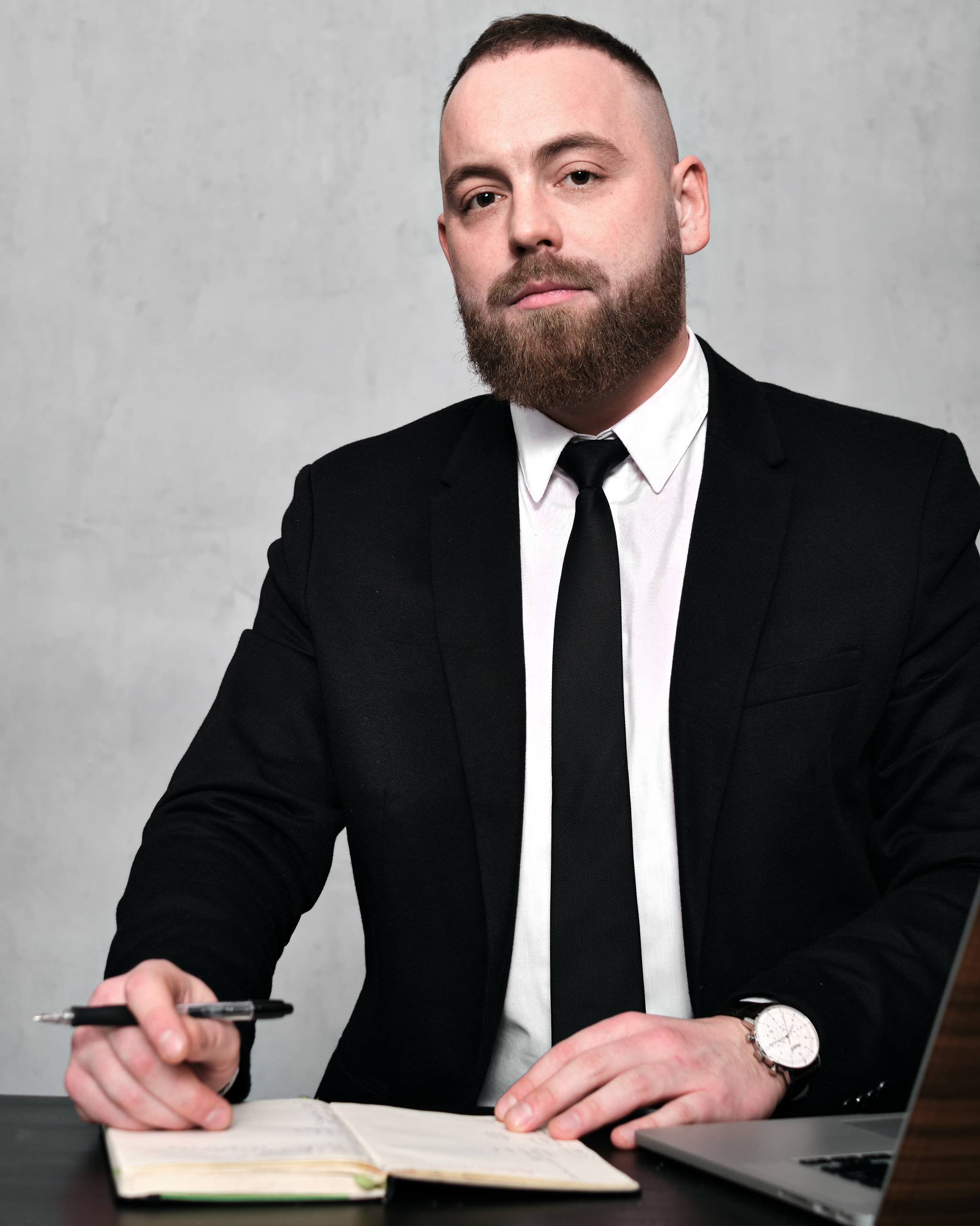 Бизнес-портрет. Фотограф Максим Ерёмин