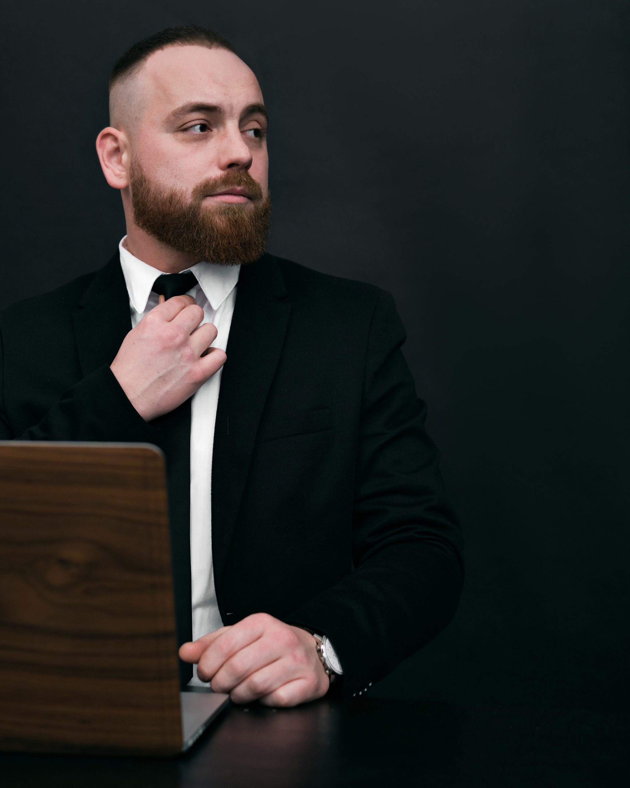 Бизнес-портрет. Фотограф Максим Ерёмин