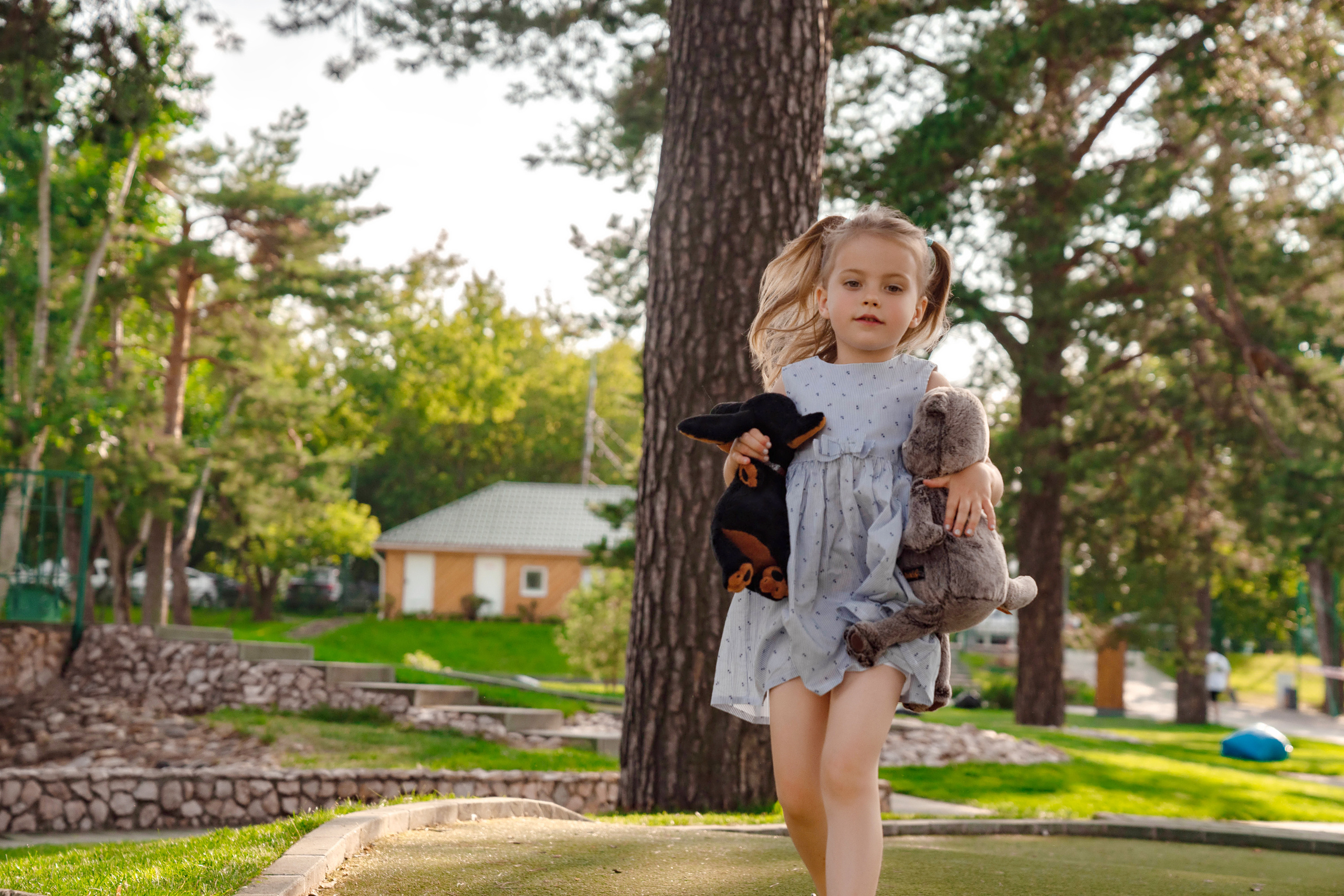 Таня с детьми. Фотограф Максим Ерёмин