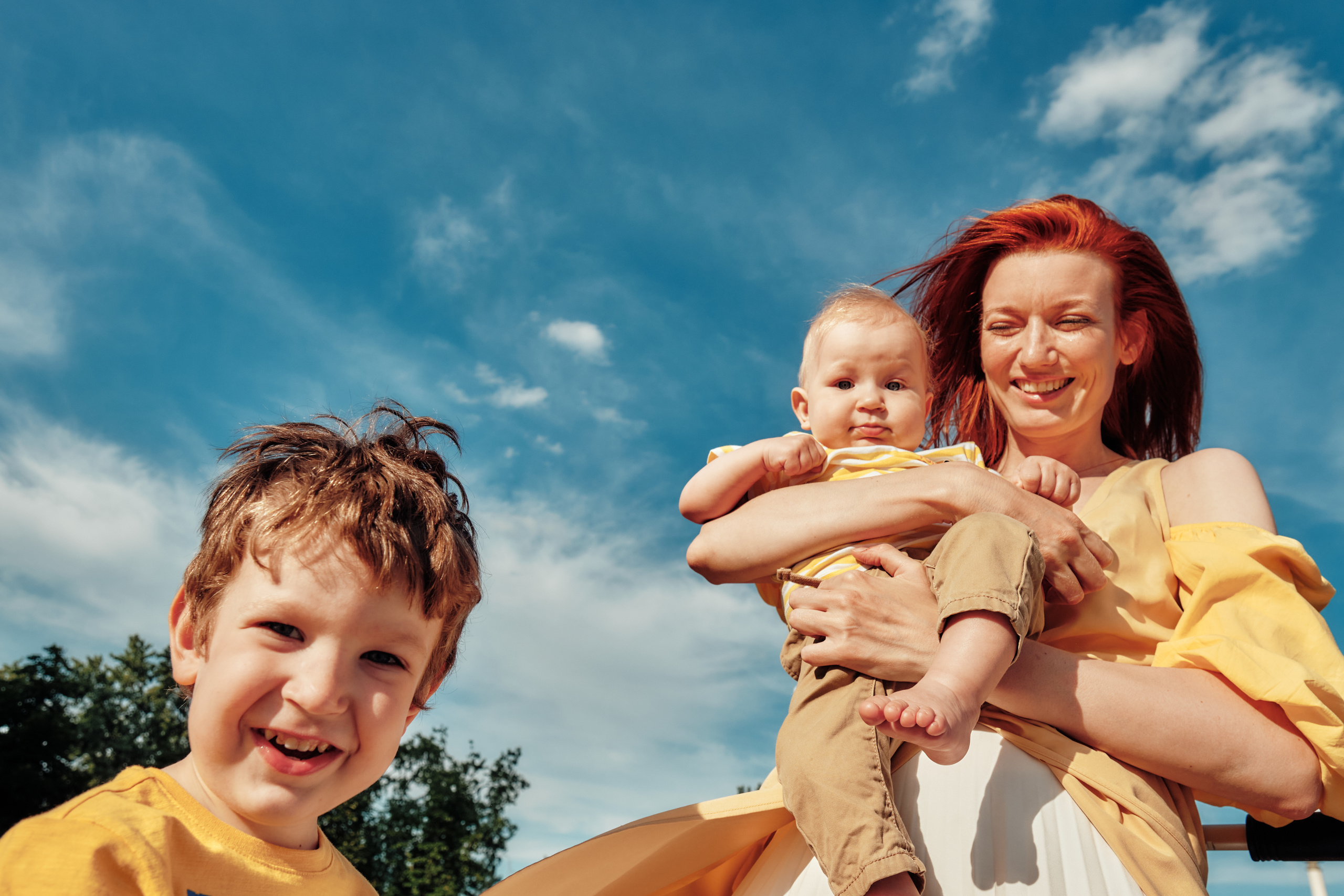 Юля с пятью детьми. Фотограф Максим Ерёмин