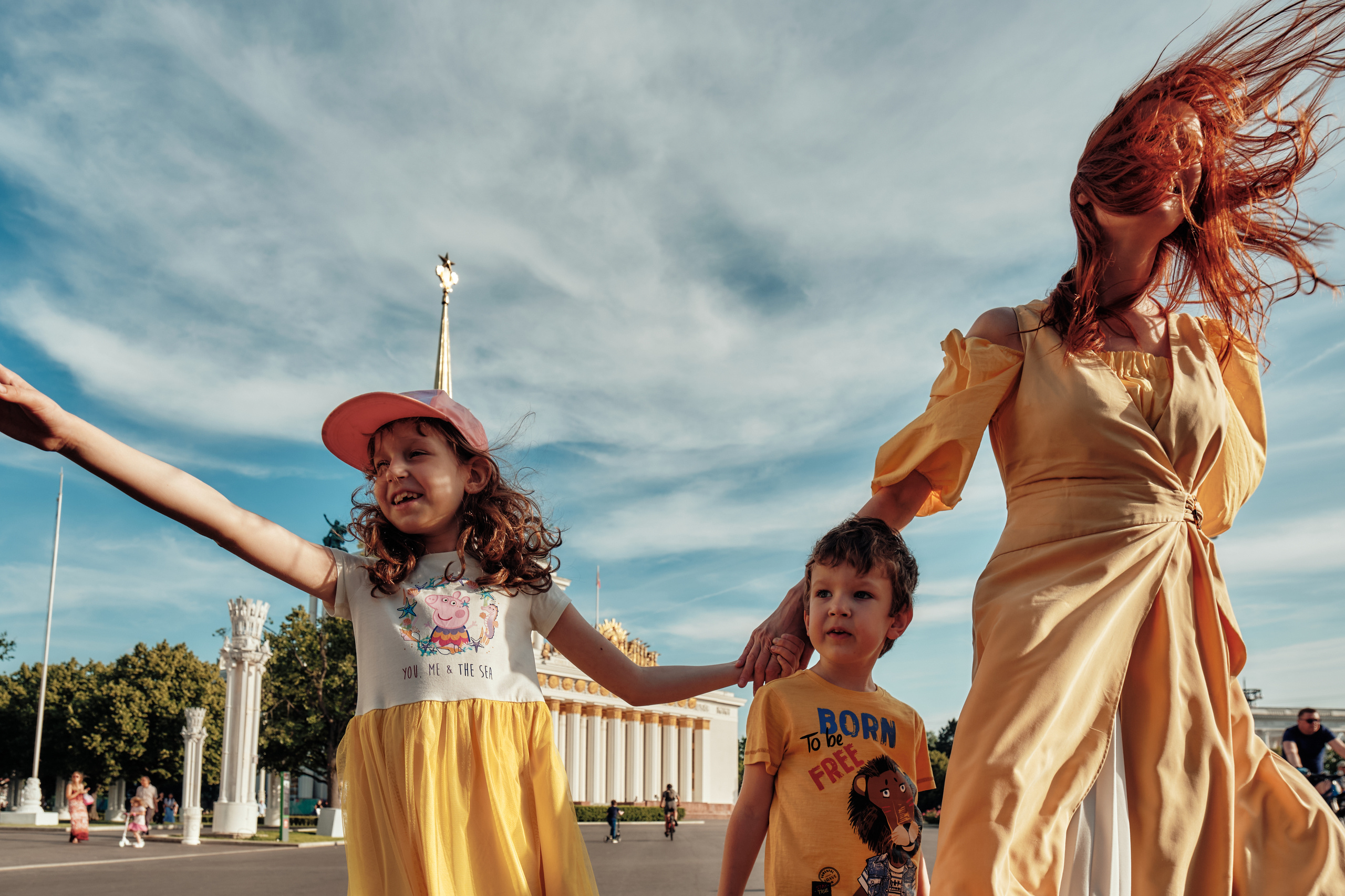 Юля с пятью детьми. Фотограф Максим Ерёмин