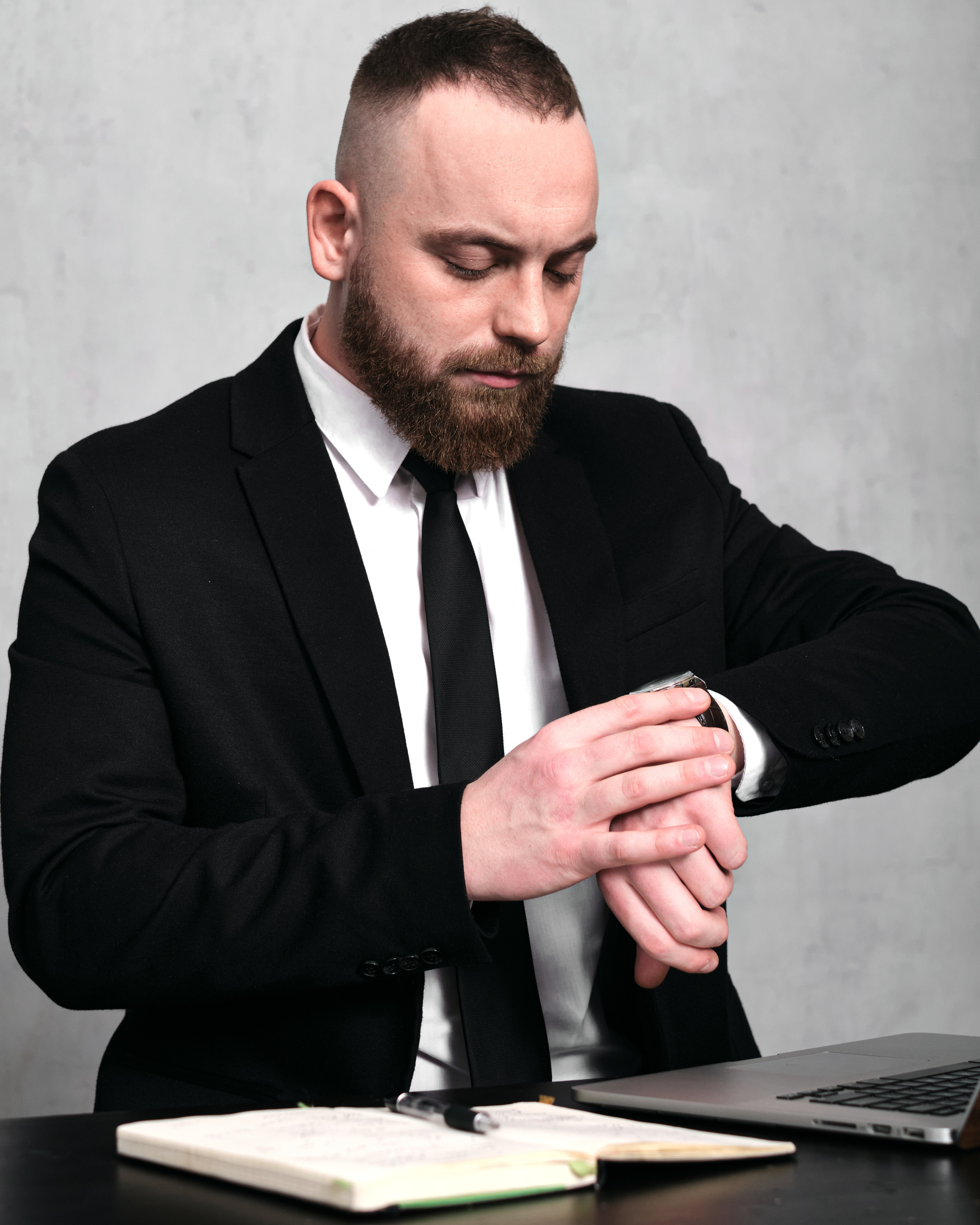 Бизнес-портрет. Фотограф Максим Ерёмин