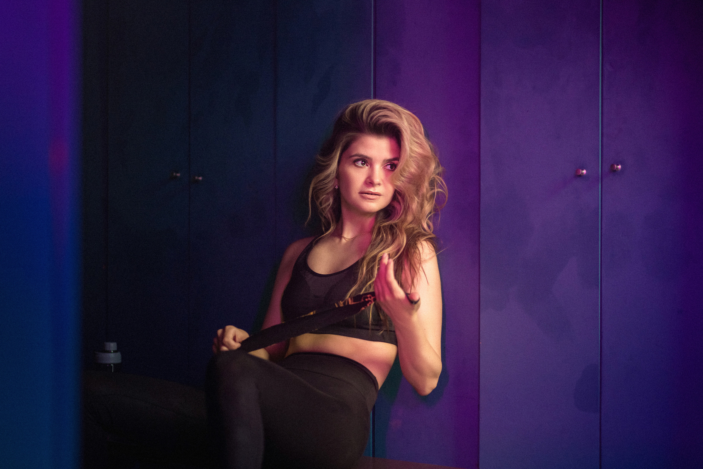 Фотосессия девушки на боксерском ринге СПб. Фотограф женский и мужской портрет Санкт-Петербург