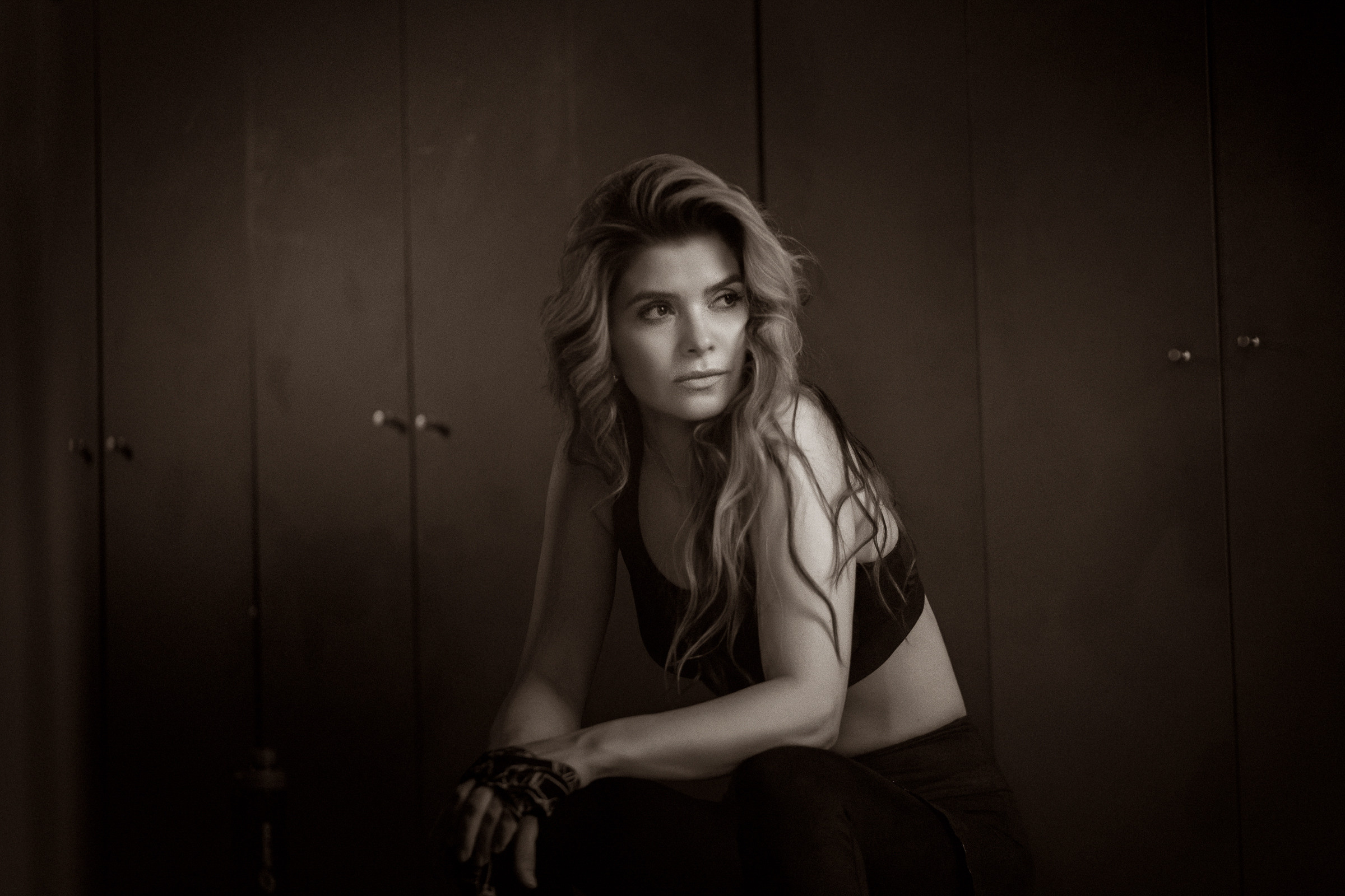 Фотосессия девушки на боксерском ринге СПб. Фотограф женский и мужской портрет Санкт-Петербург