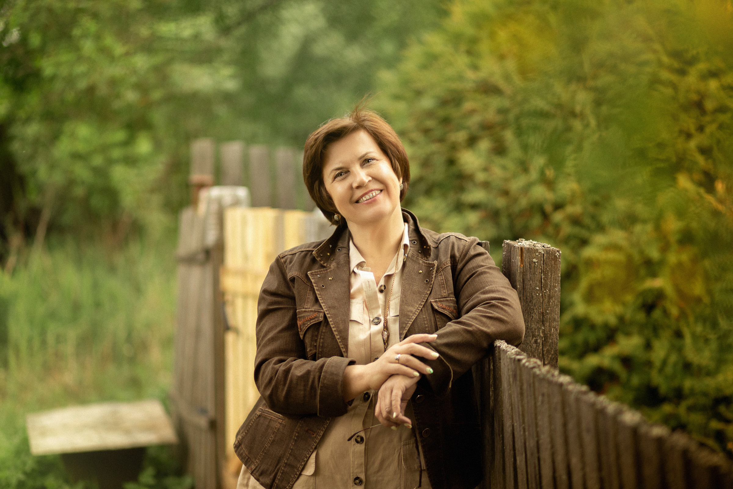 Фотосессия взрослой женщины на природе. Фотограф женский и мужской портрет Санкт-Петербург