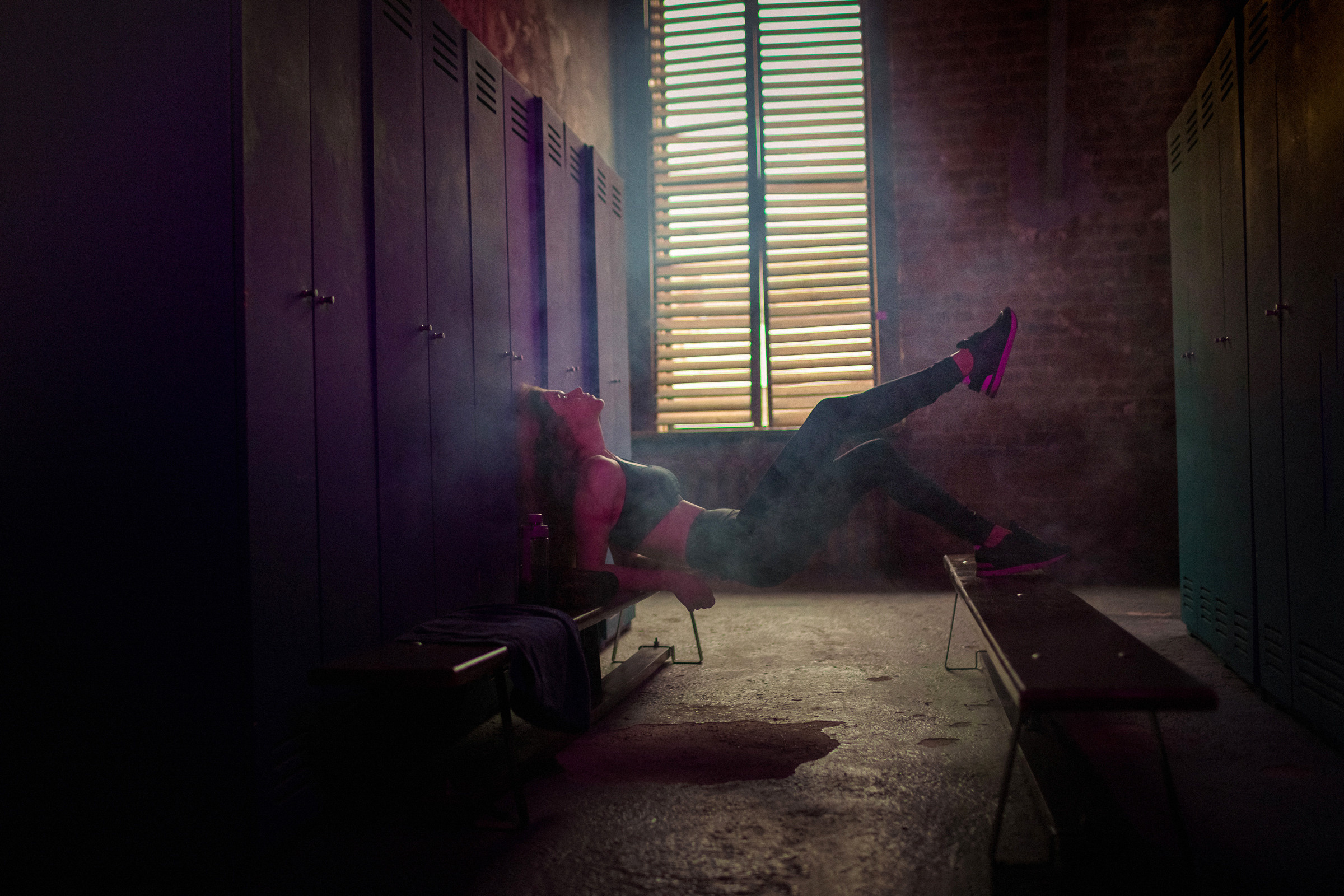 Фотосессия девушки на боксерском ринге СПб. Фотограф женский и мужской портрет Санкт-Петербург