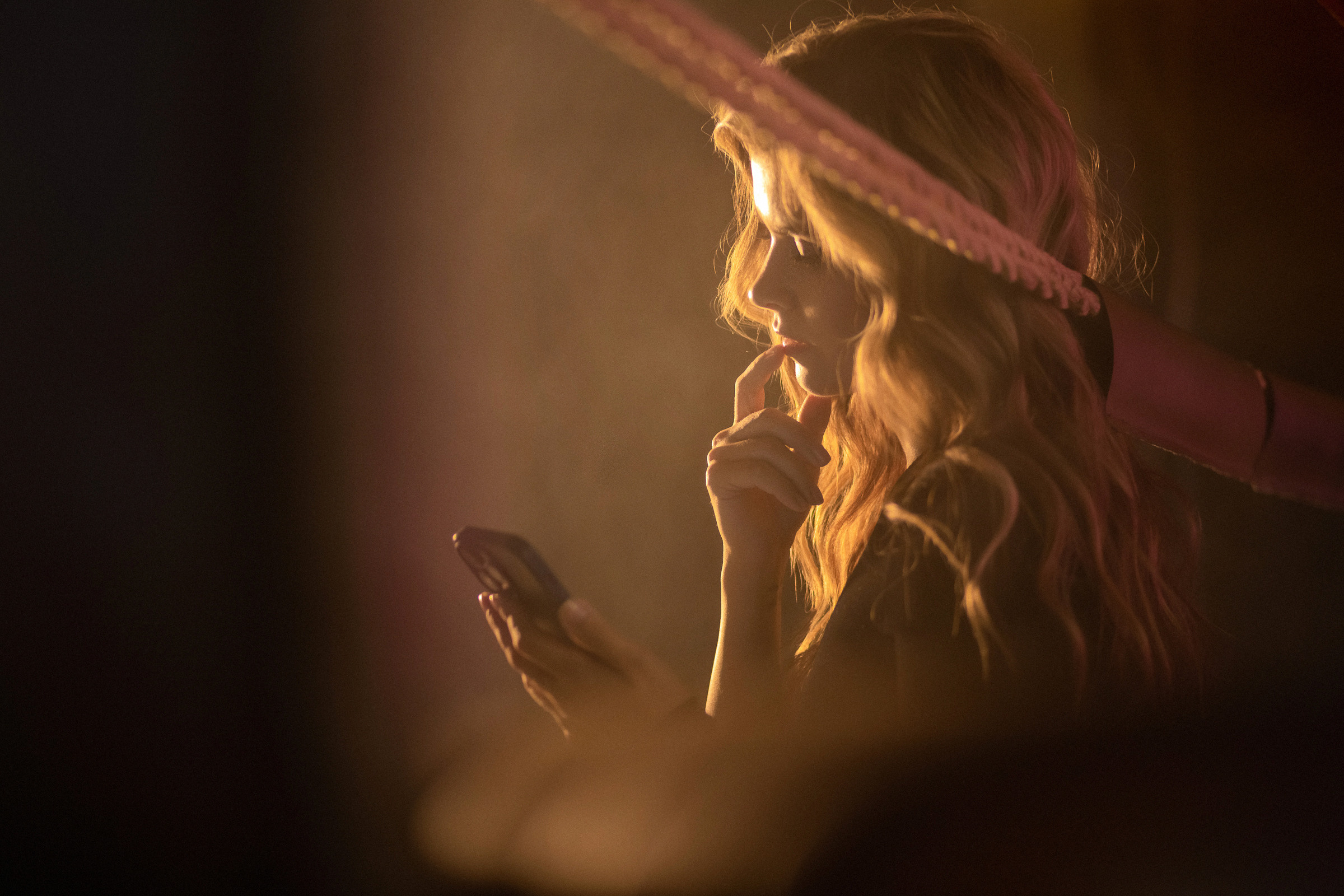 Фотосессия девушки на боксерском ринге СПб. Фотограф женский и мужской портрет Санкт-Петербург