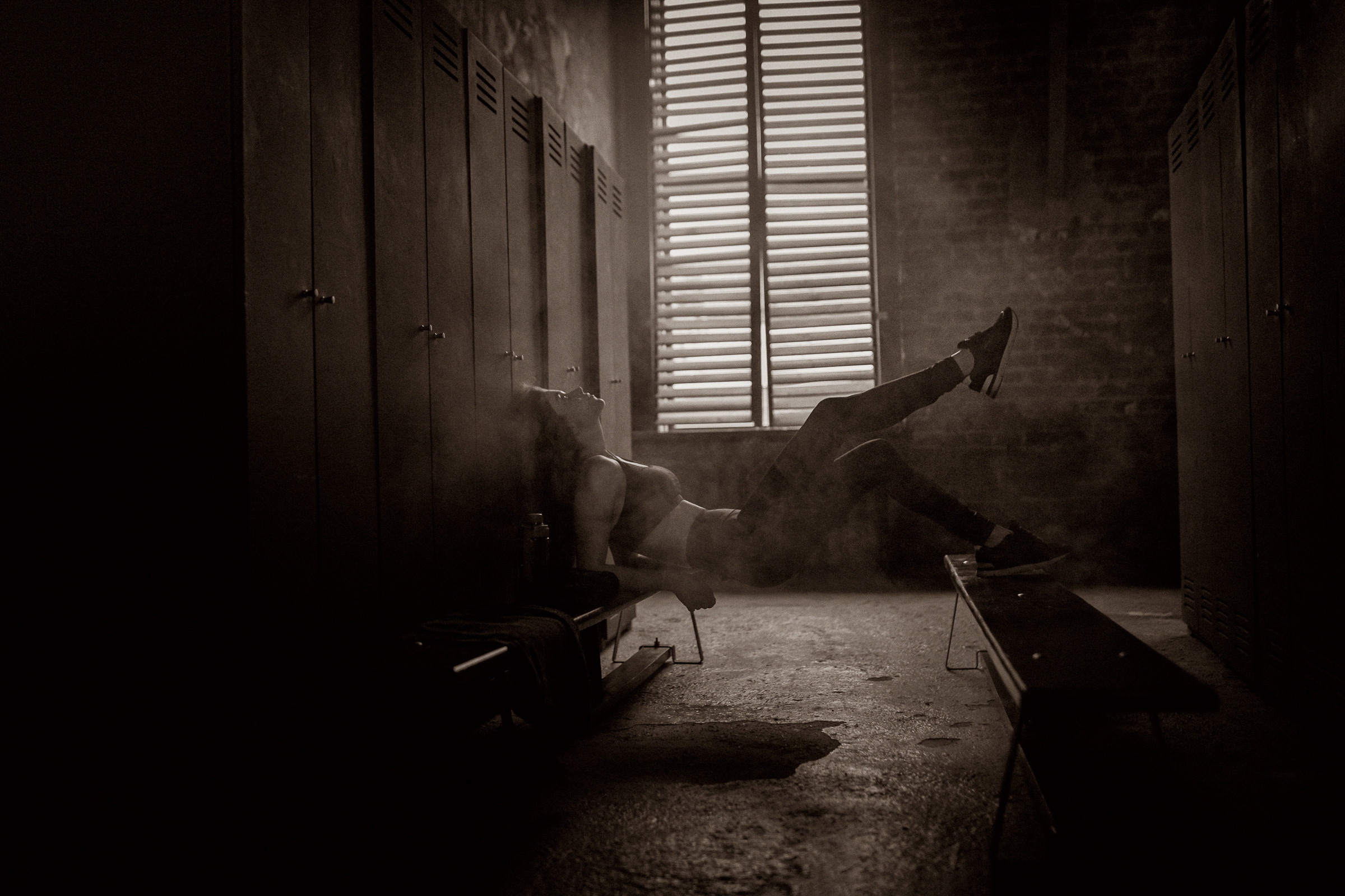 Фотосессия девушки на боксерском ринге СПб. Фотограф женский и мужской портрет Санкт-Петербург