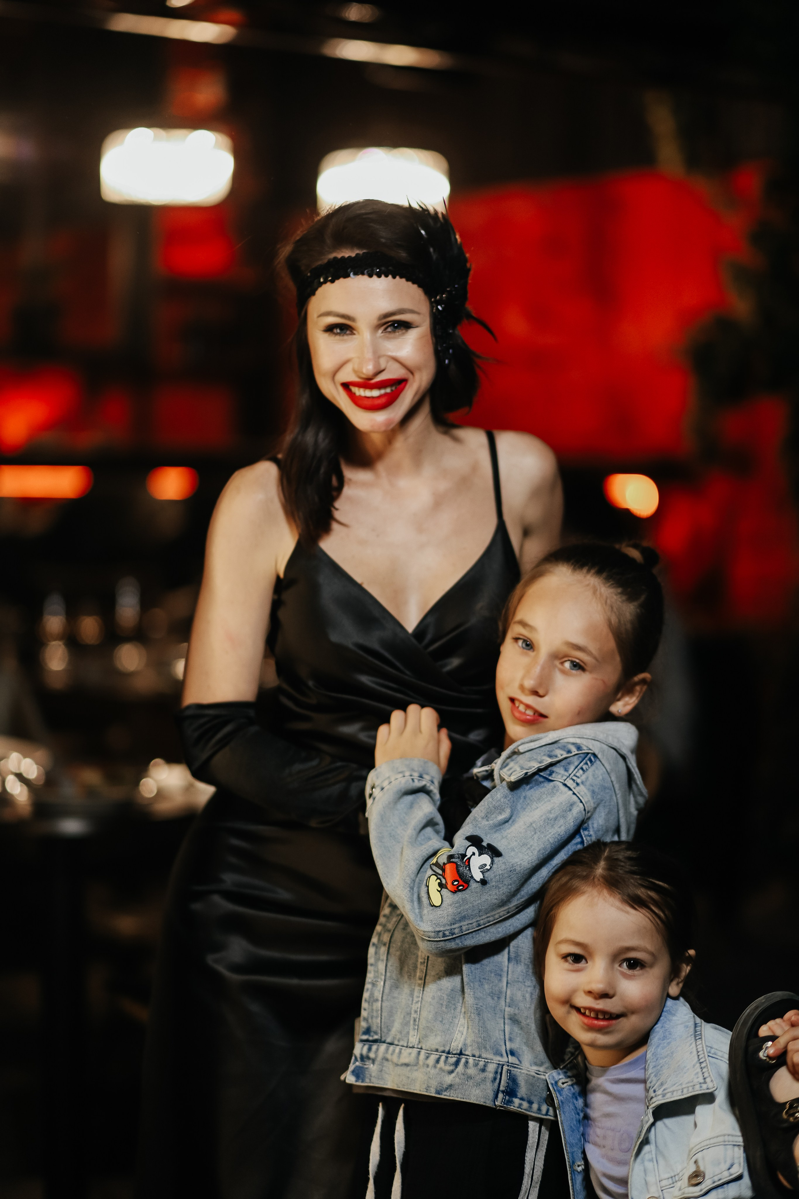 25.Диана и гости