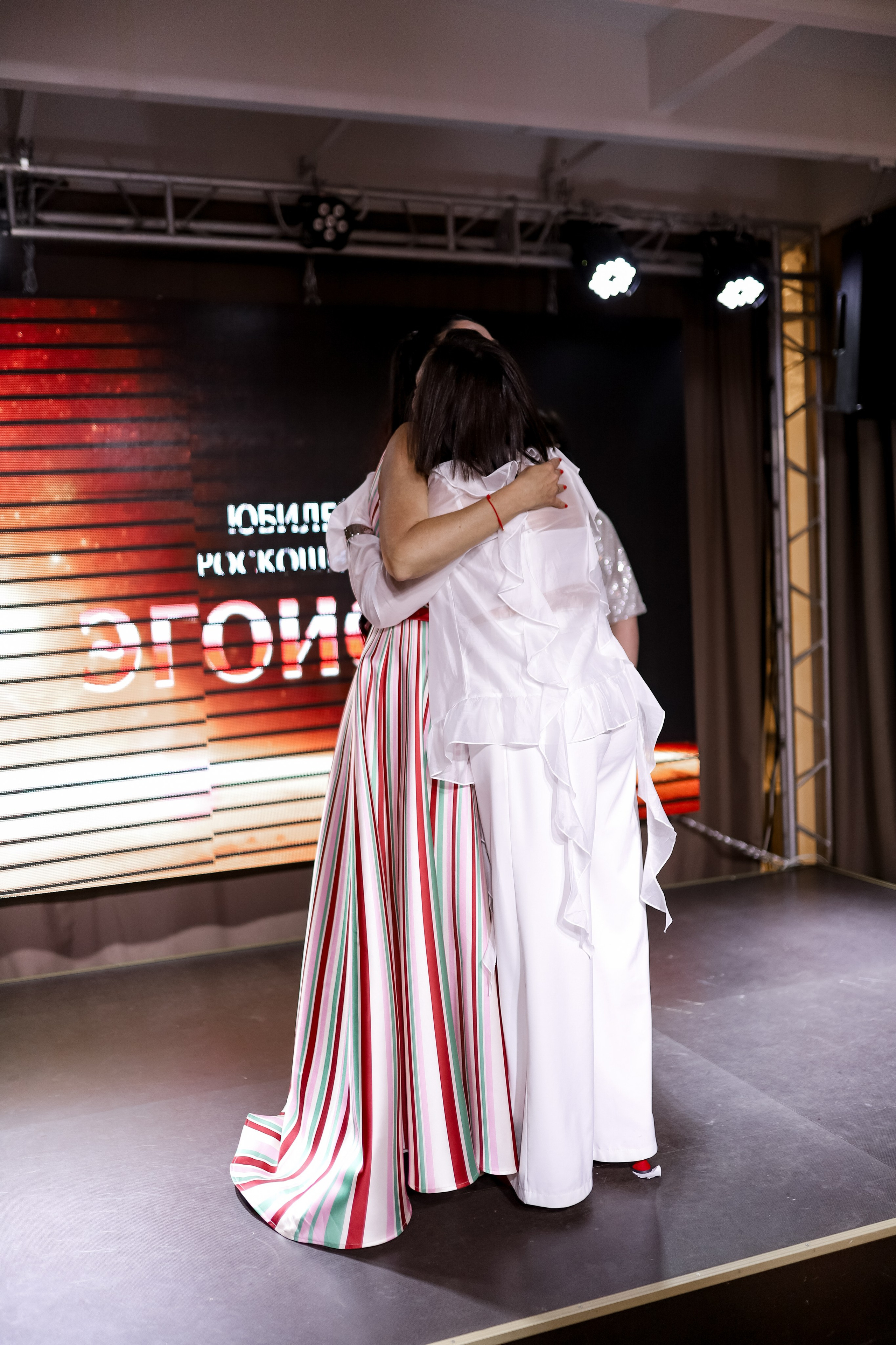 Роскошный вечер Наталии Карамянц