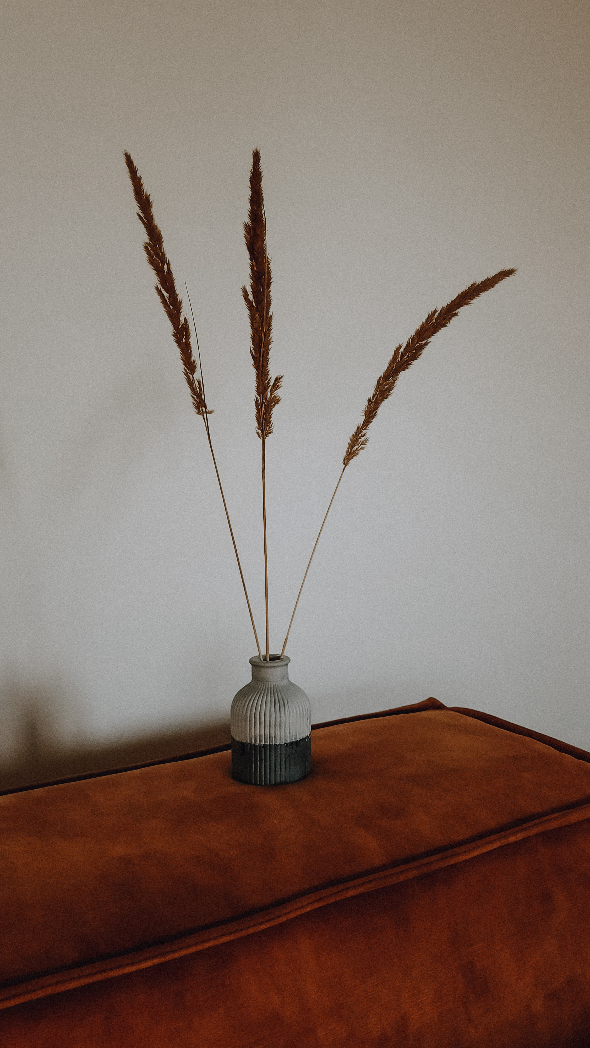 Наши работы. Изделия из гипса и соевые свечи ручной работы