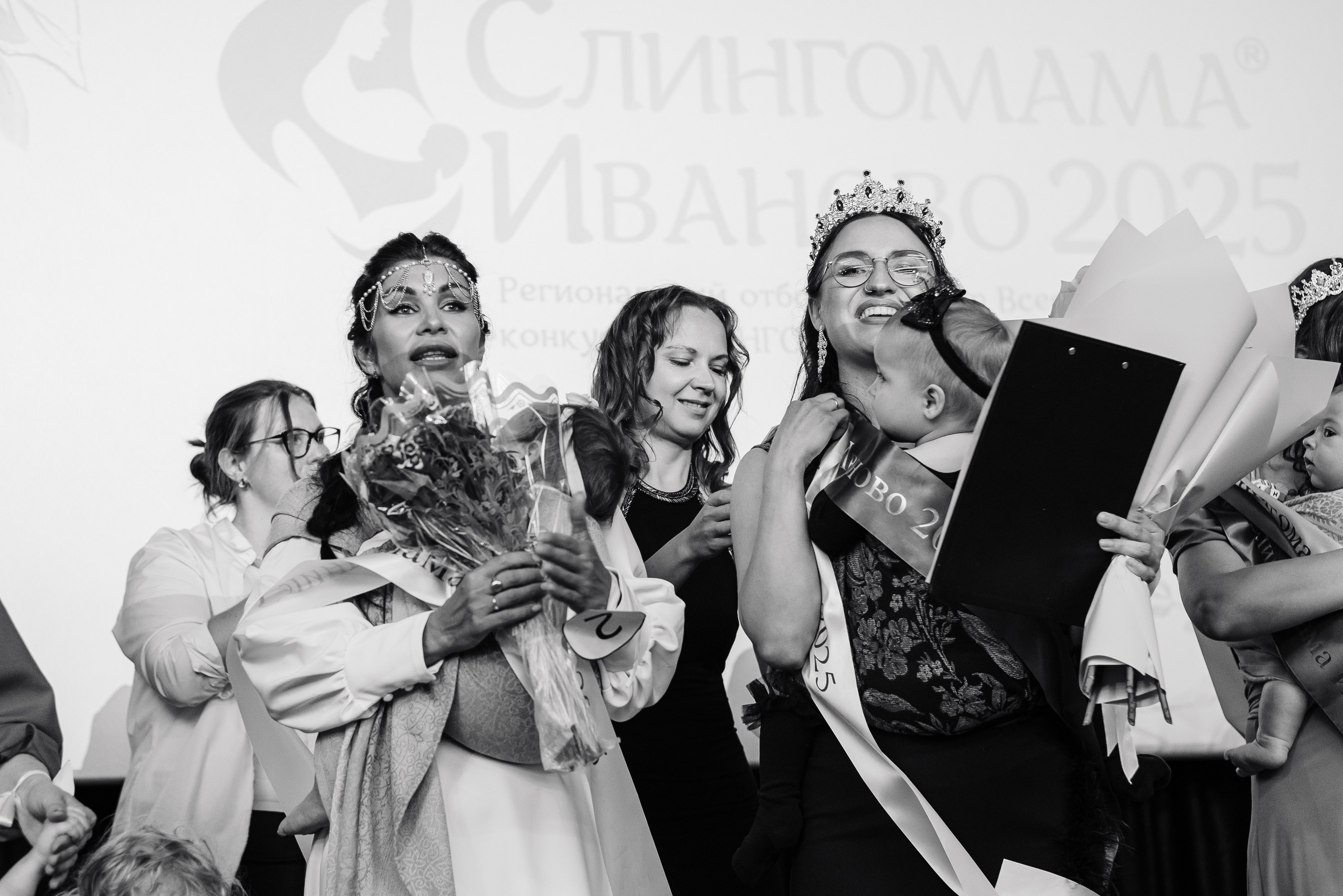 Слингомама Иваново 2025. Семейный и детский фотограф Иваново Ксения Азаренкова