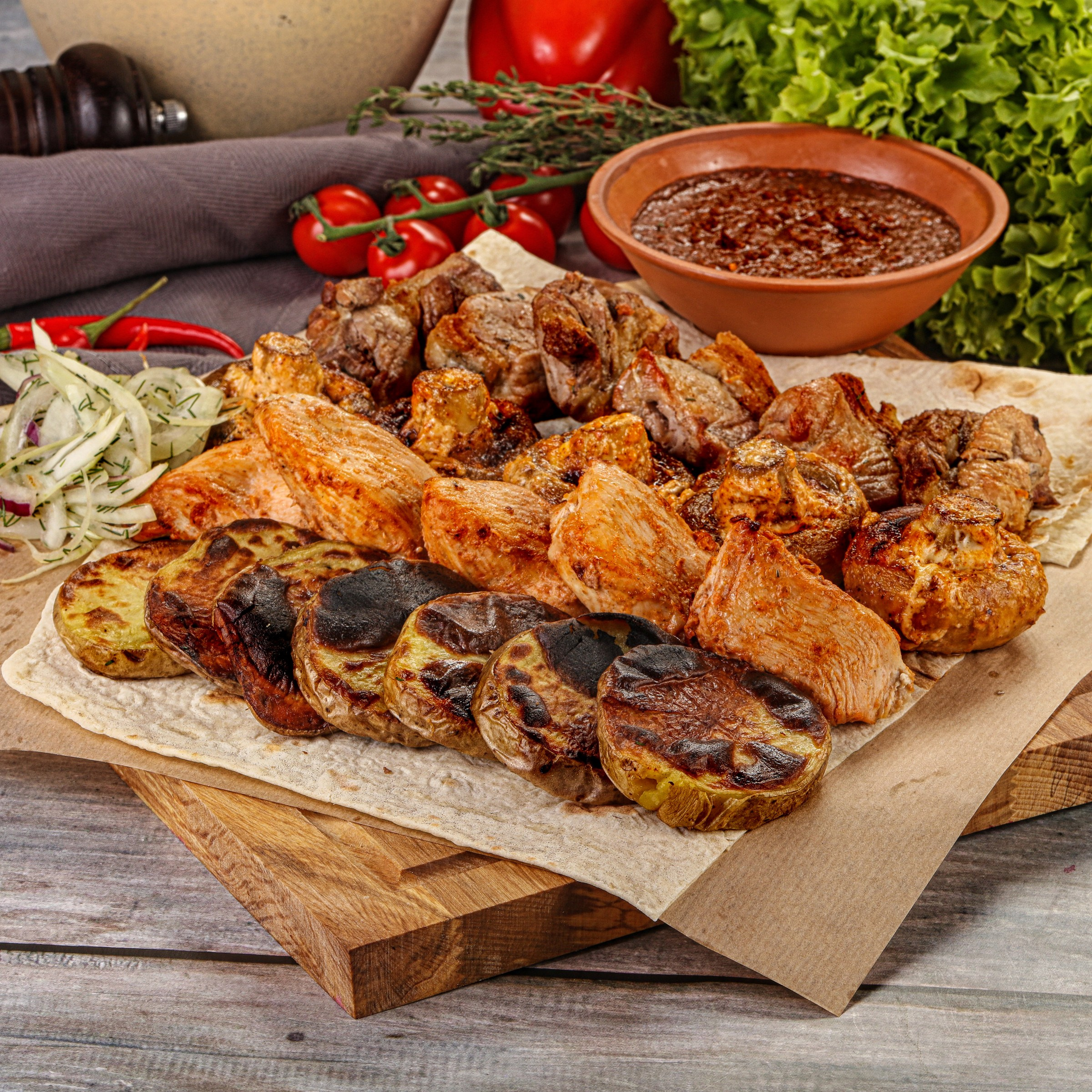 Фотосъемка блюд грузинской кухни. Заказ по тел.: +7 (906) 006-90-22. Фуд-фотограф Андрей Старостин — съемка еды в Москве. 9000 руб. в час