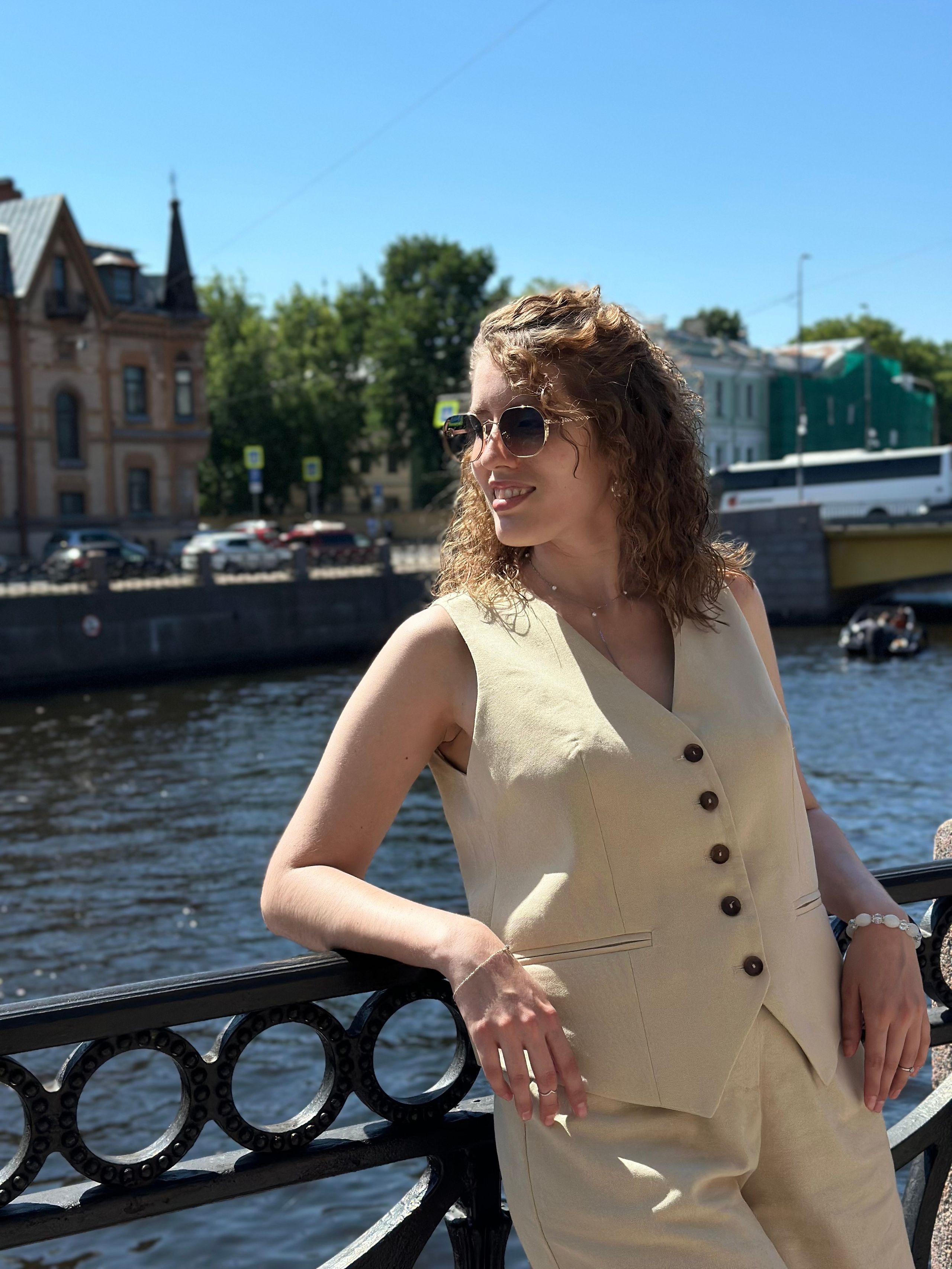 Прогулка по центру. КОНТЕНТ |БРЕНД фотограф Санкт-Петербург — Жанна Олтаржевская