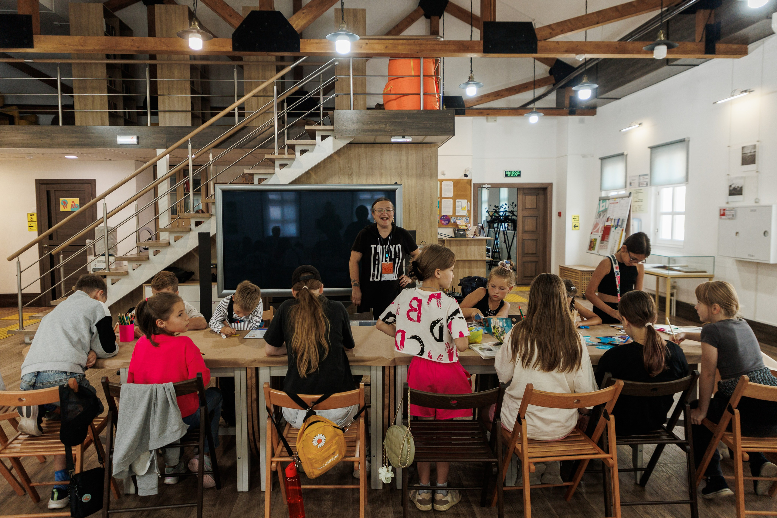 Книжный фестиваль «Смены» в Выксе 2025. Фотограф городских и семейных событий Артем Карпухин