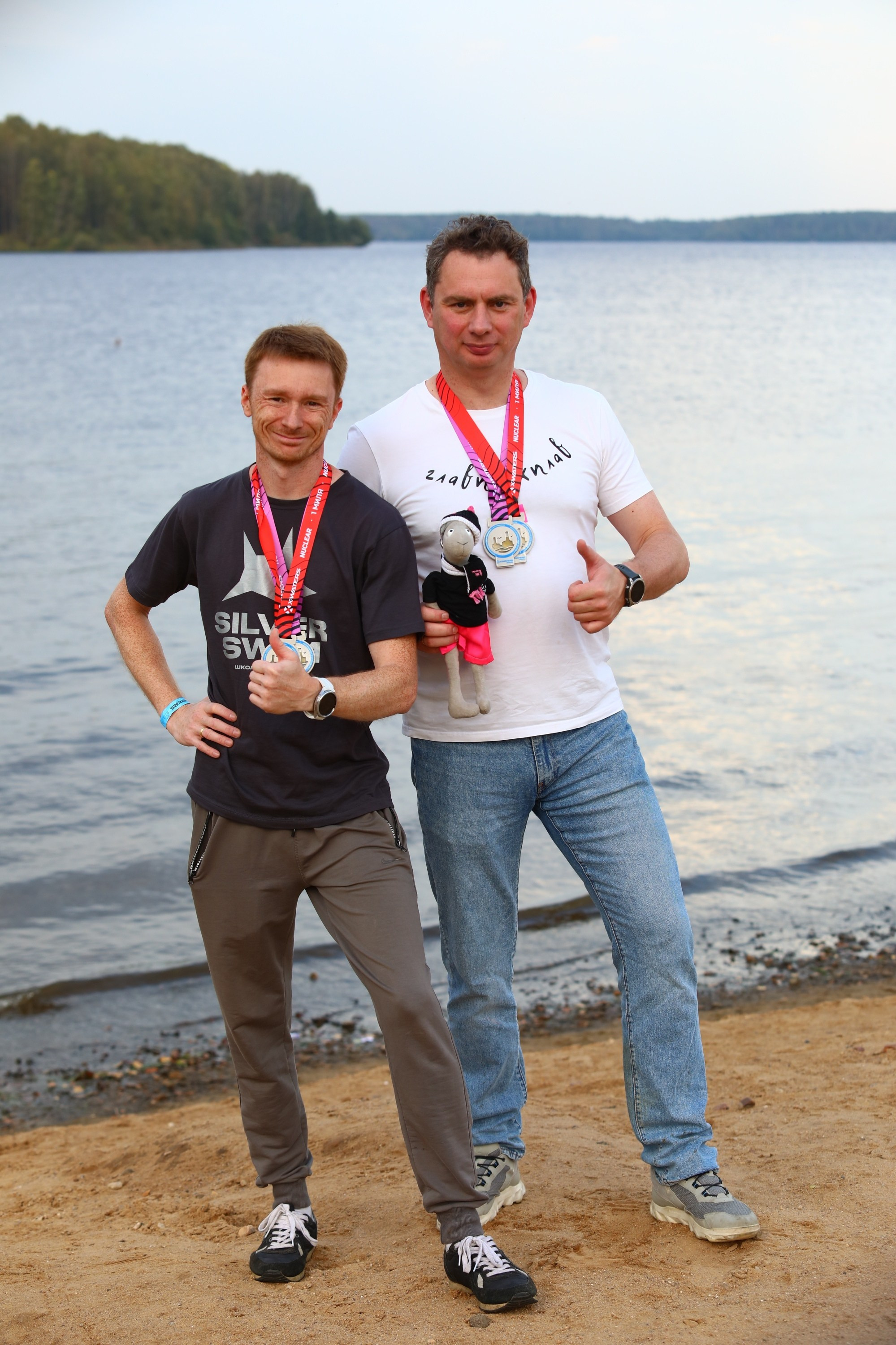 Миша рассчитал все правильно и, как результат, достойно обогнал меня на миле. А на 5(3) км я взял реванш. Но с каждым стартом все труднее и труднее не пропустить вперед молодежь :)