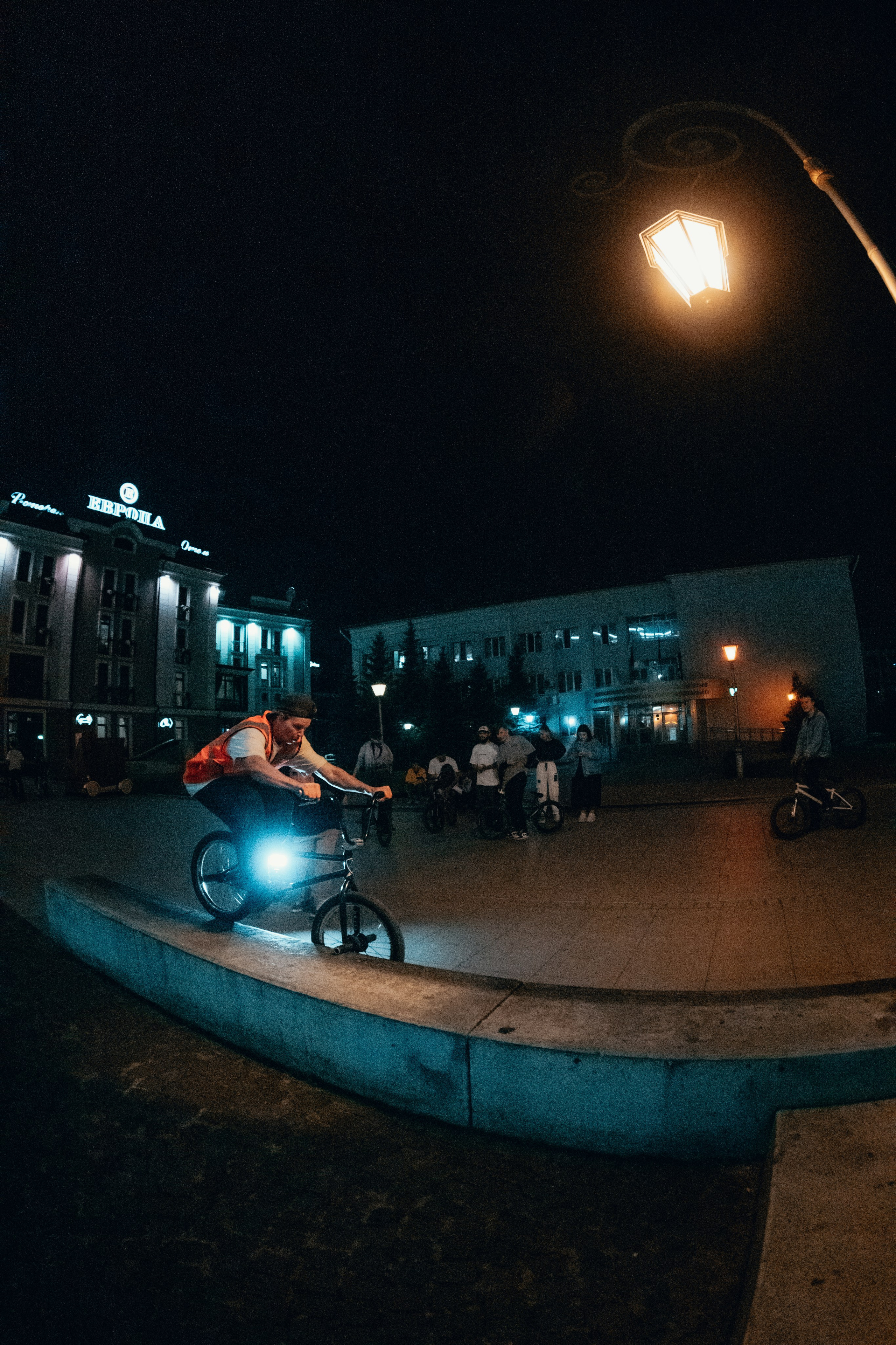 Night ride. Главная